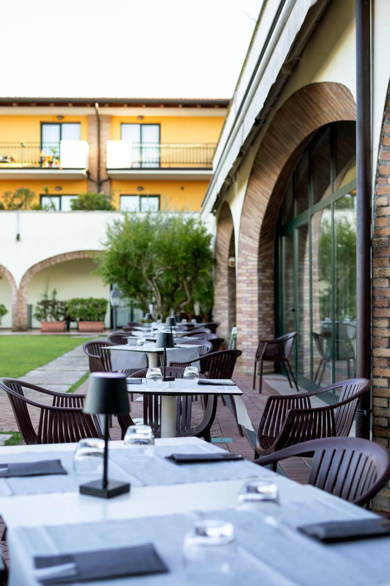 Restaurant/places to eat in Le Terrazze sul Lago Hotel & Residence