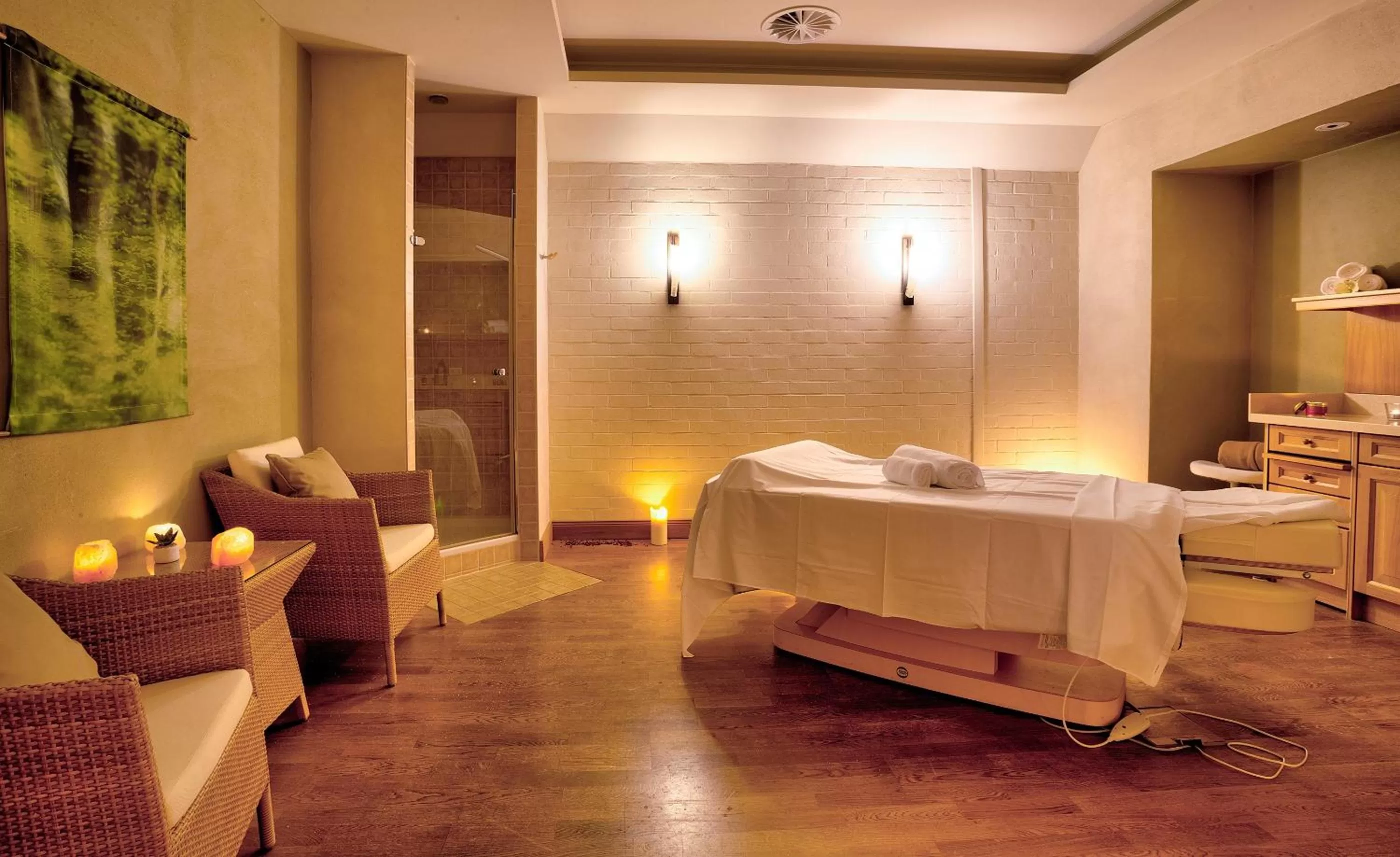 Spa and wellness centre/facilities, Bed in Hotel Döllnsee-Schorfheide