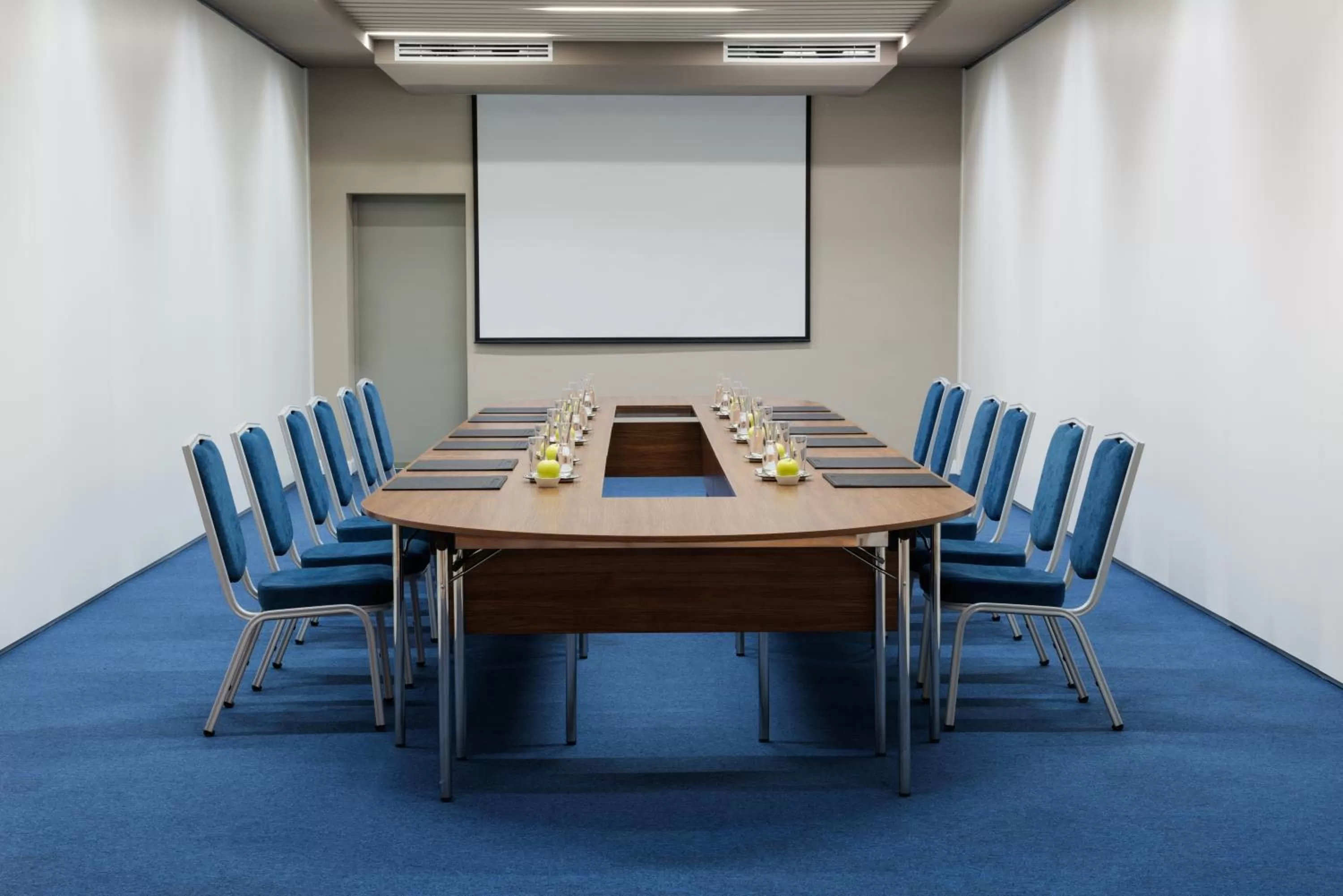 Meeting/conference room in Mövenpick Hotel & Casino Malabata Tanger