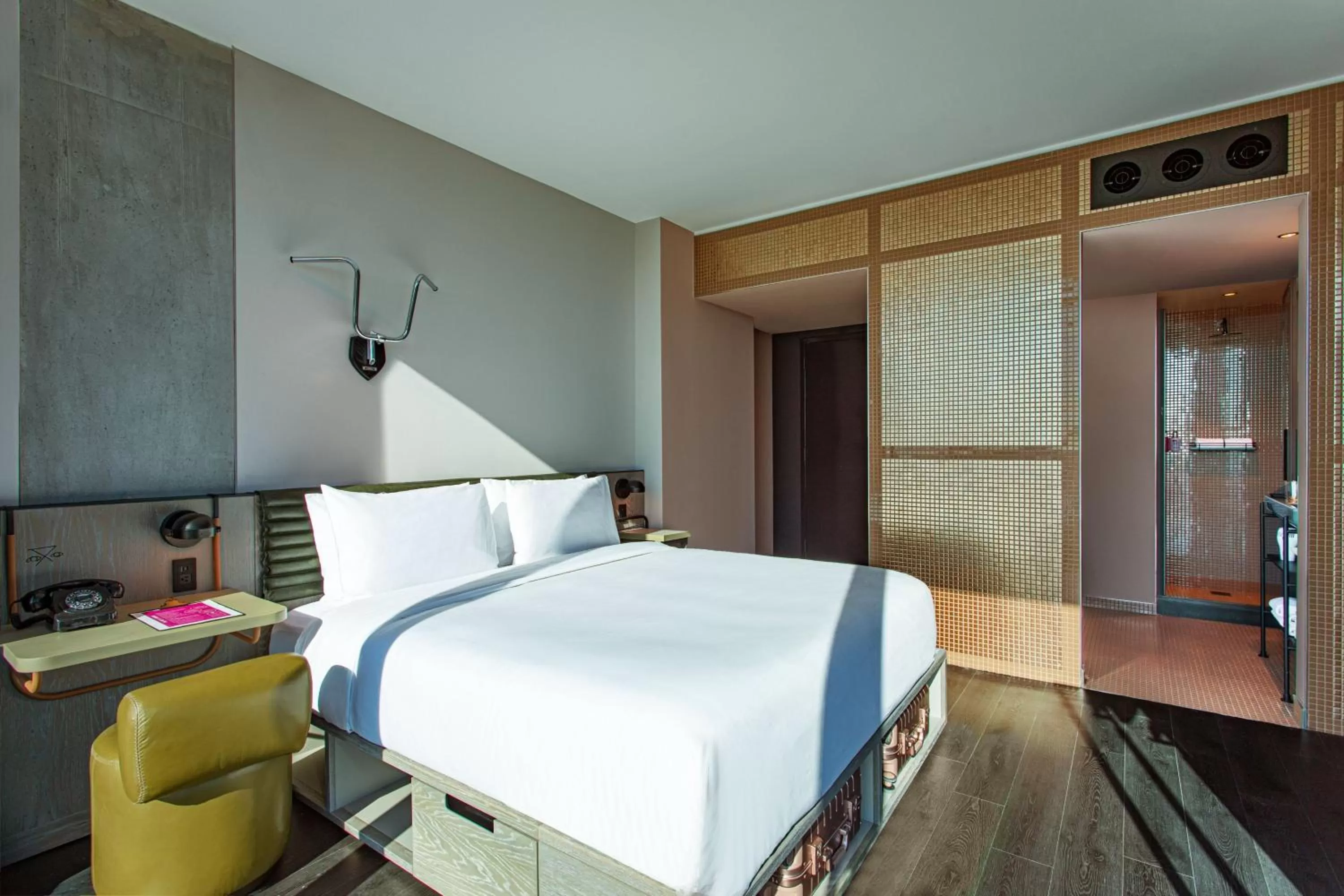 Photo of the whole room, Bed in Moxy Downtown Los Angeles