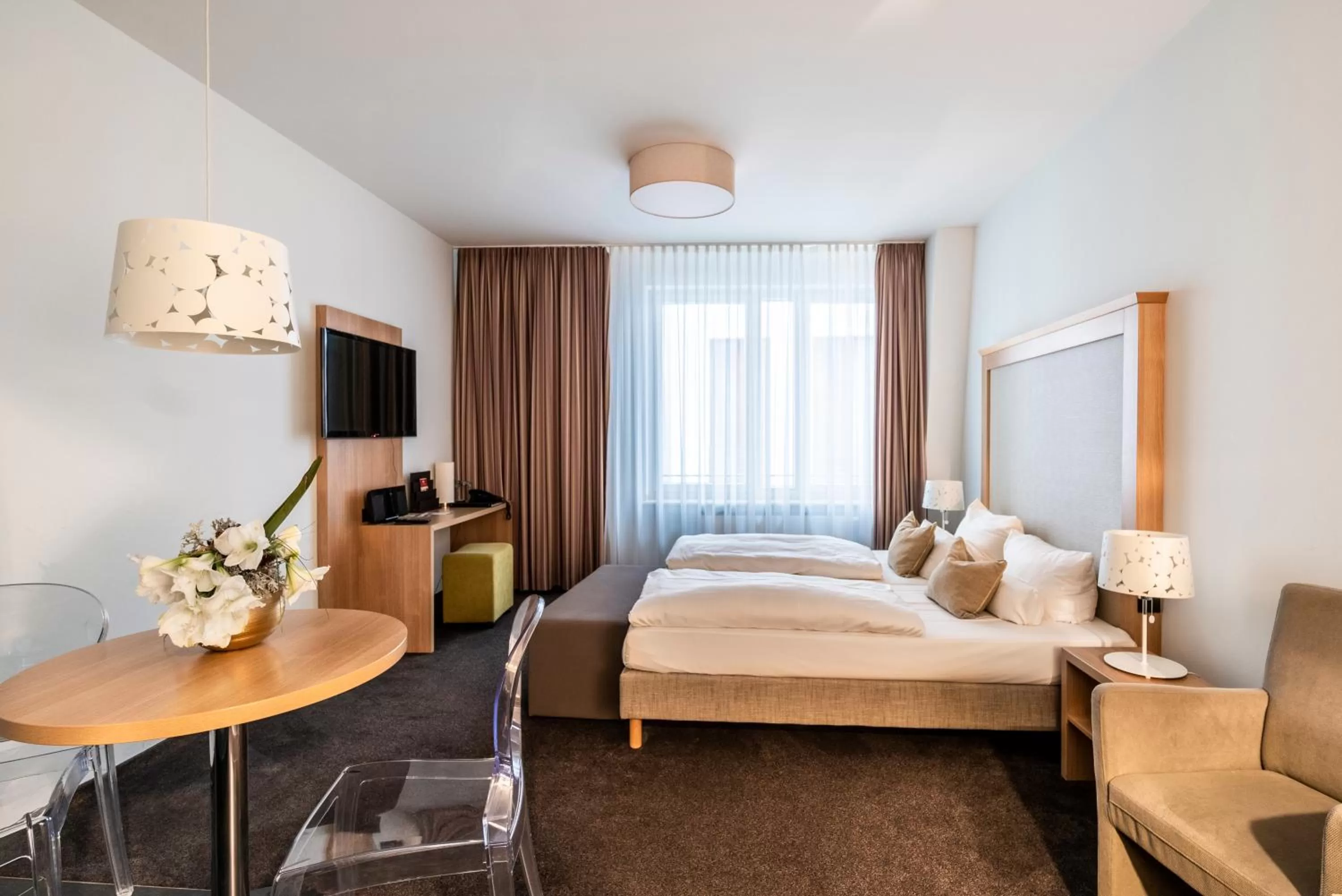 Photo of the whole room, Bed in Aparthotel Am Schloss