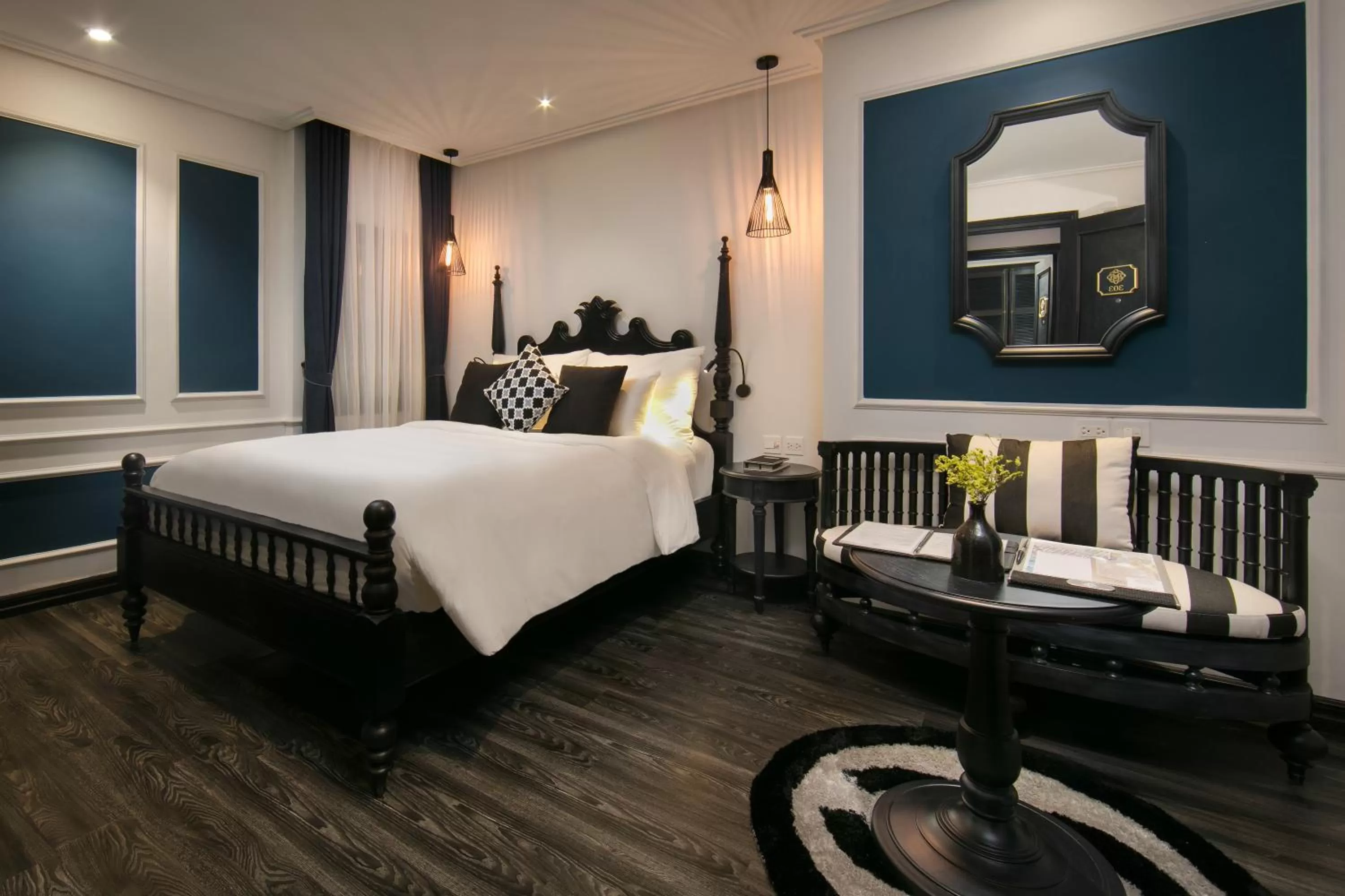 Seating area, Bed in JM Marvel Hotel & Spa