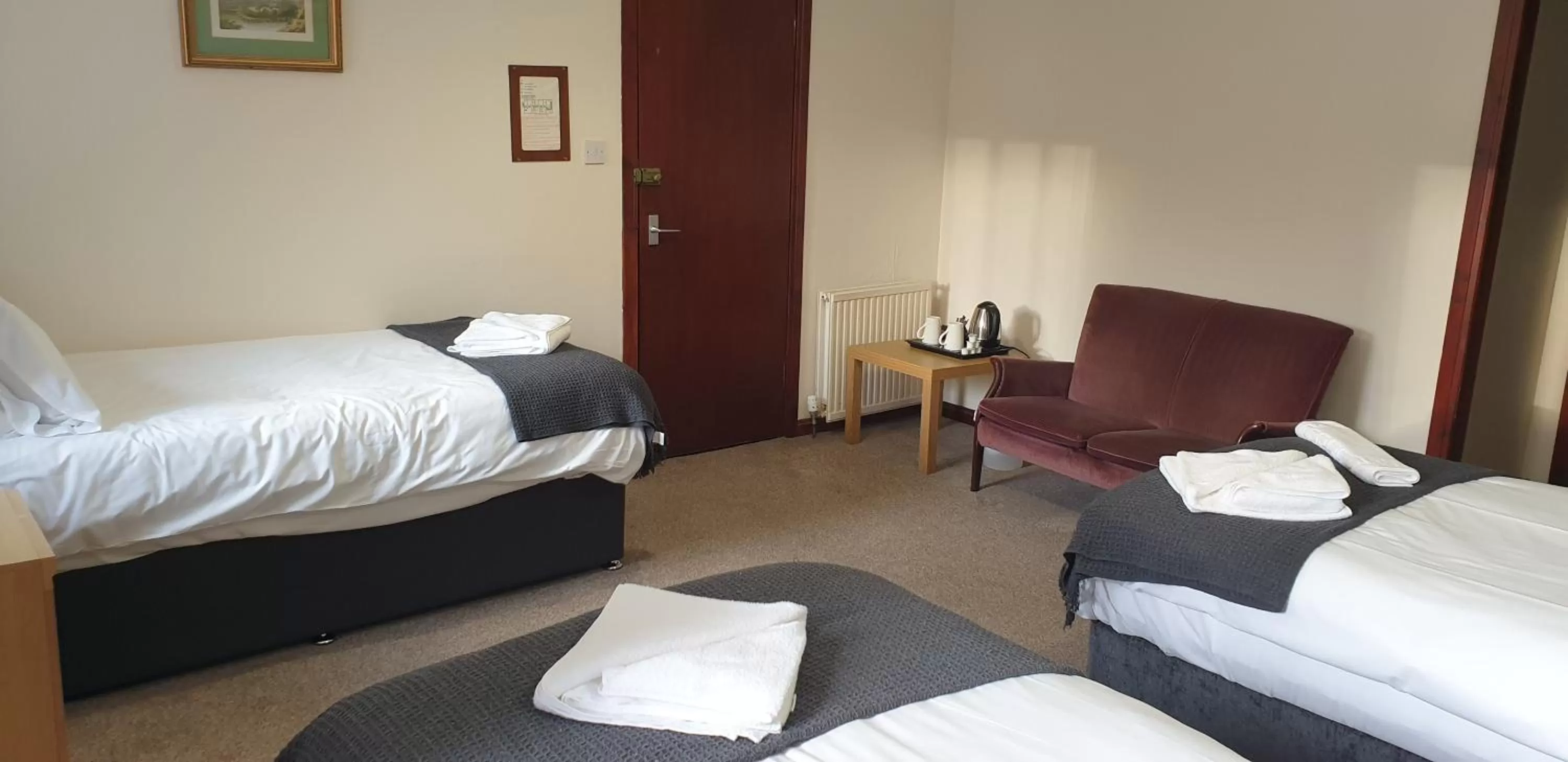 Bed in George and Abbotsford