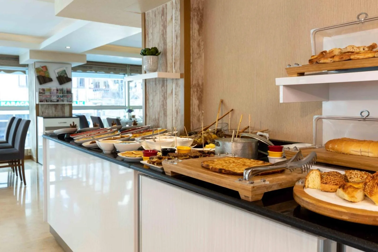 Breakfast in Dies Hotel