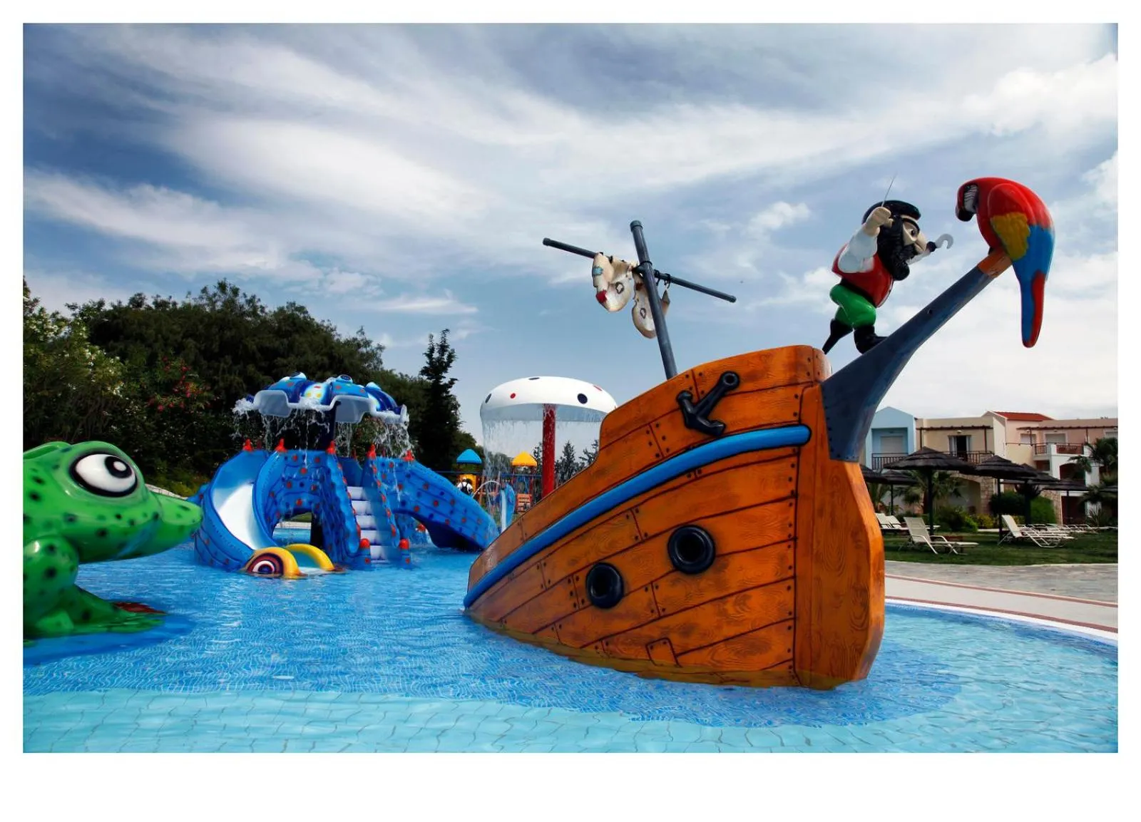 Swimming pool in Pilot Beach Resort