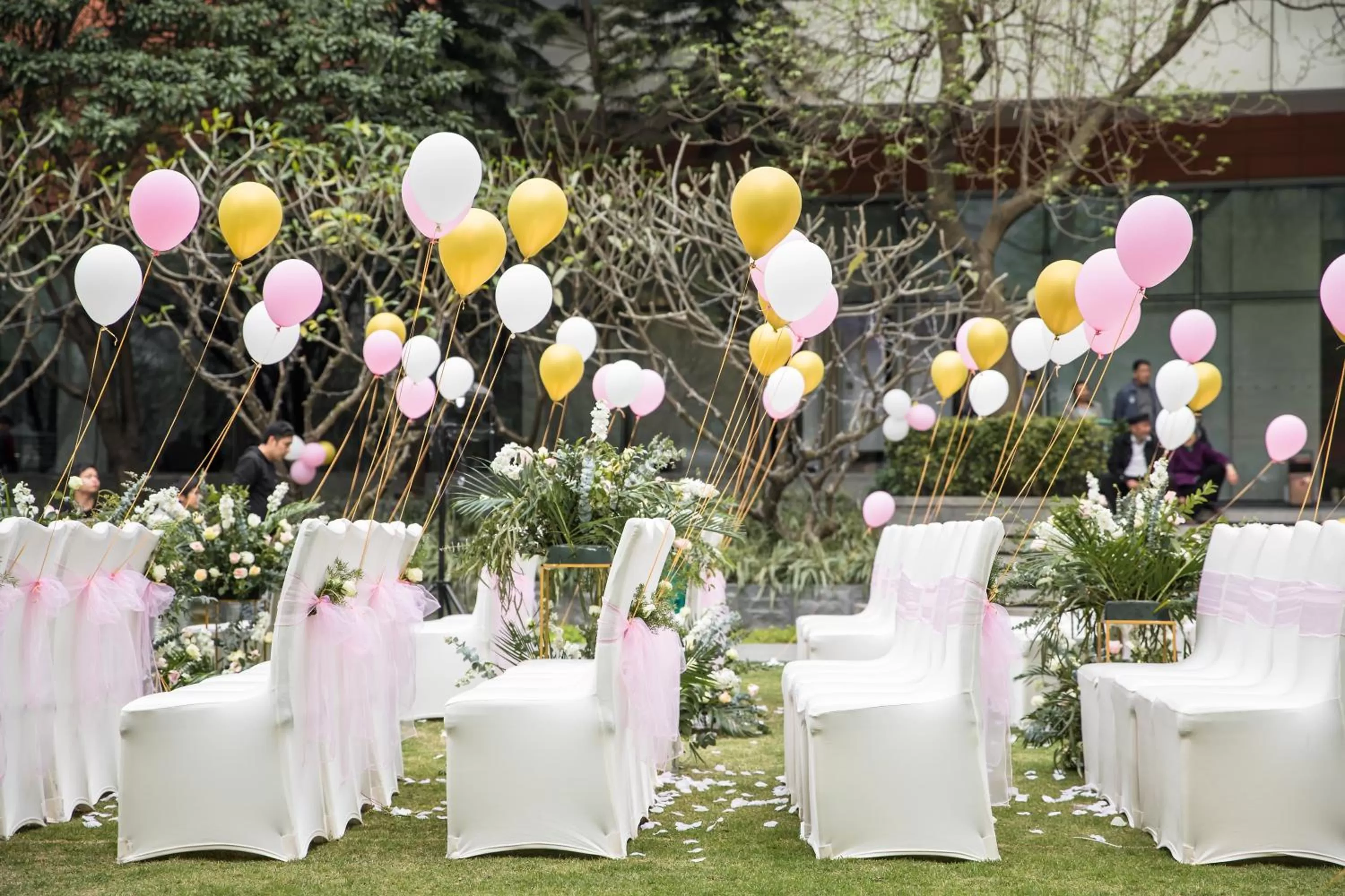 Meeting/conference room in Crowne Plaza Guangzhou Huadu by IHG