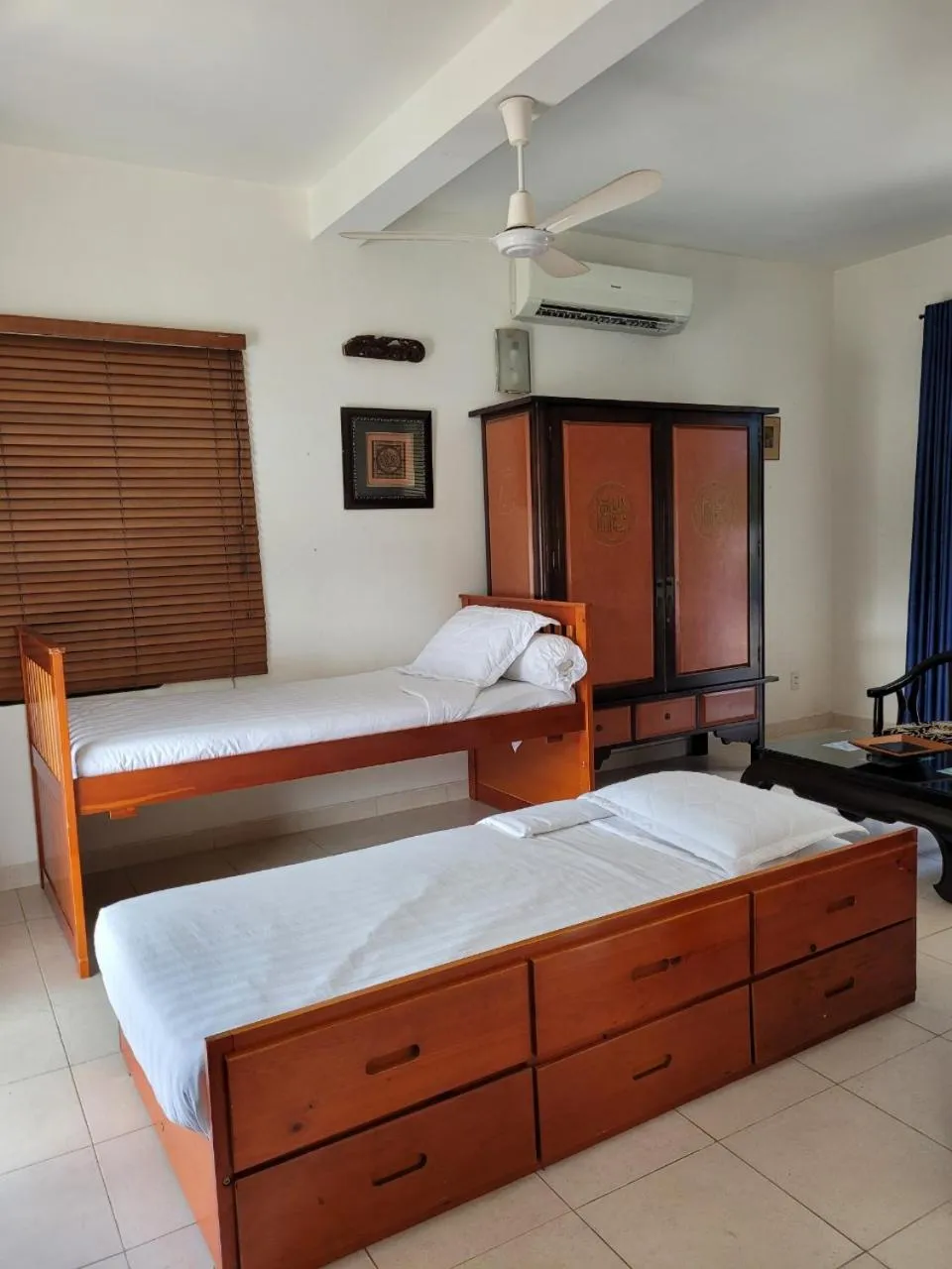 Bed in An Hoa Residence