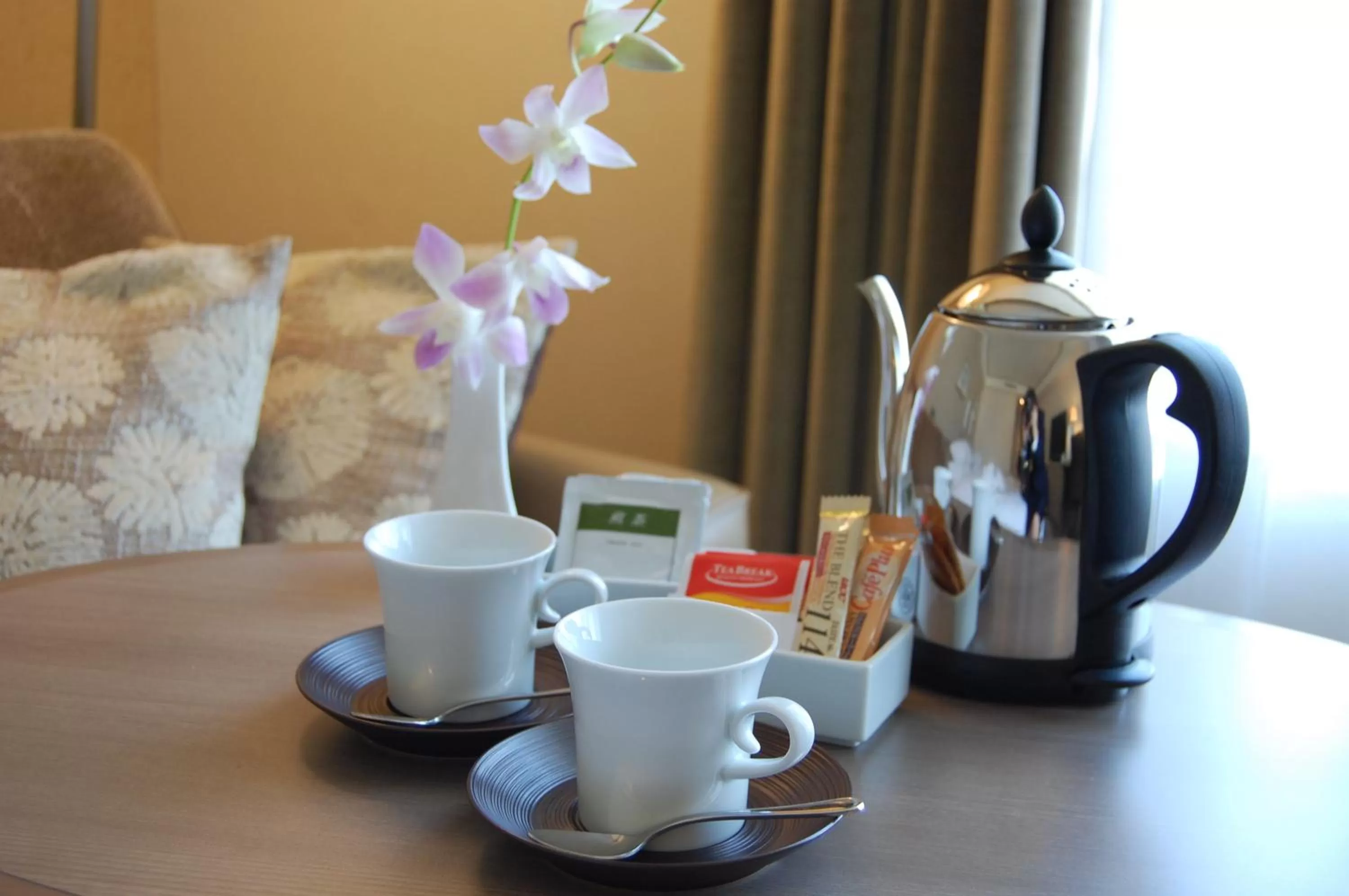 Deluxe Twin Corner Room - Non-Smoking in Hotel Nikko Fukuoka