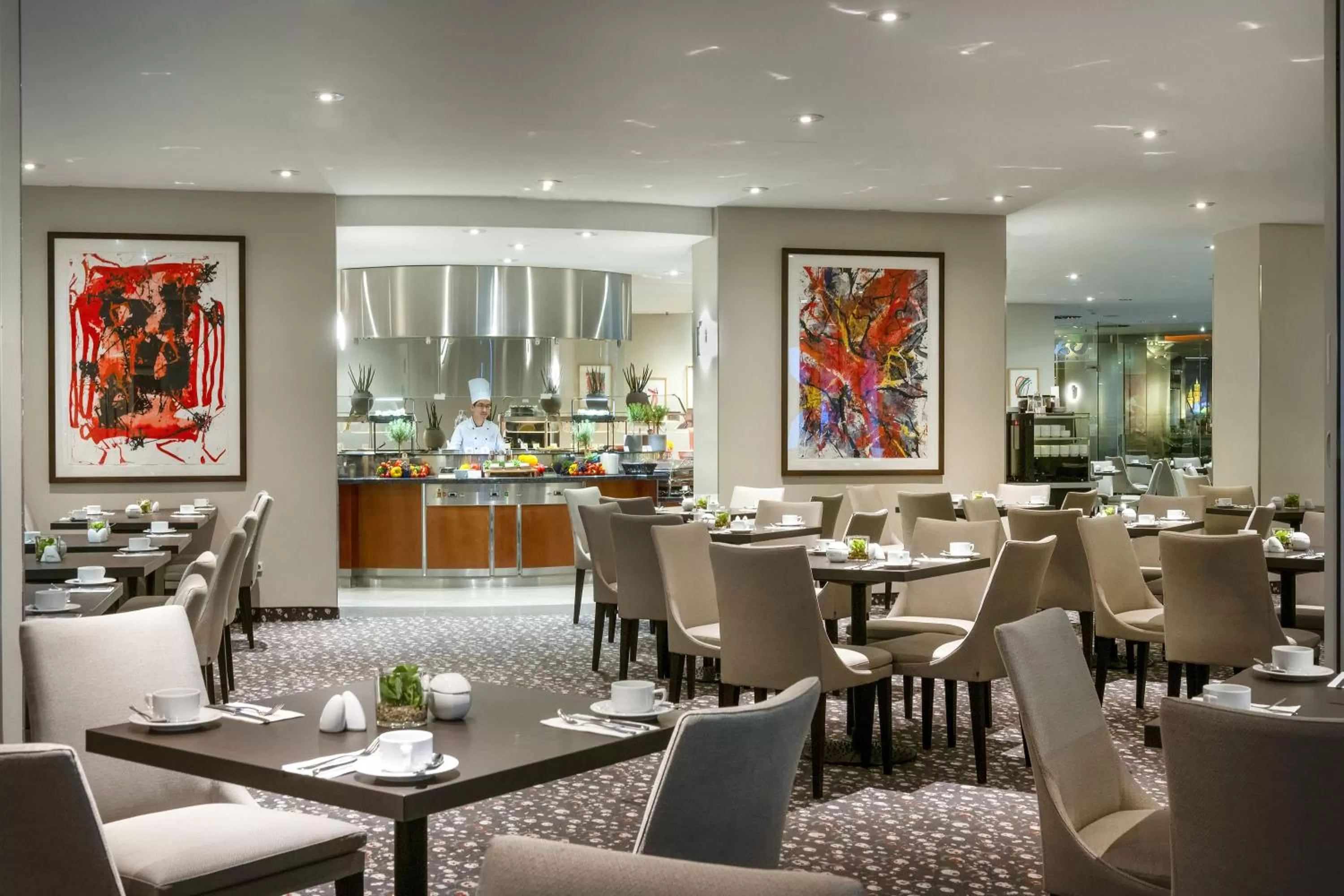 Restaurant/places to eat in Maritim proArte Hotel Berlin