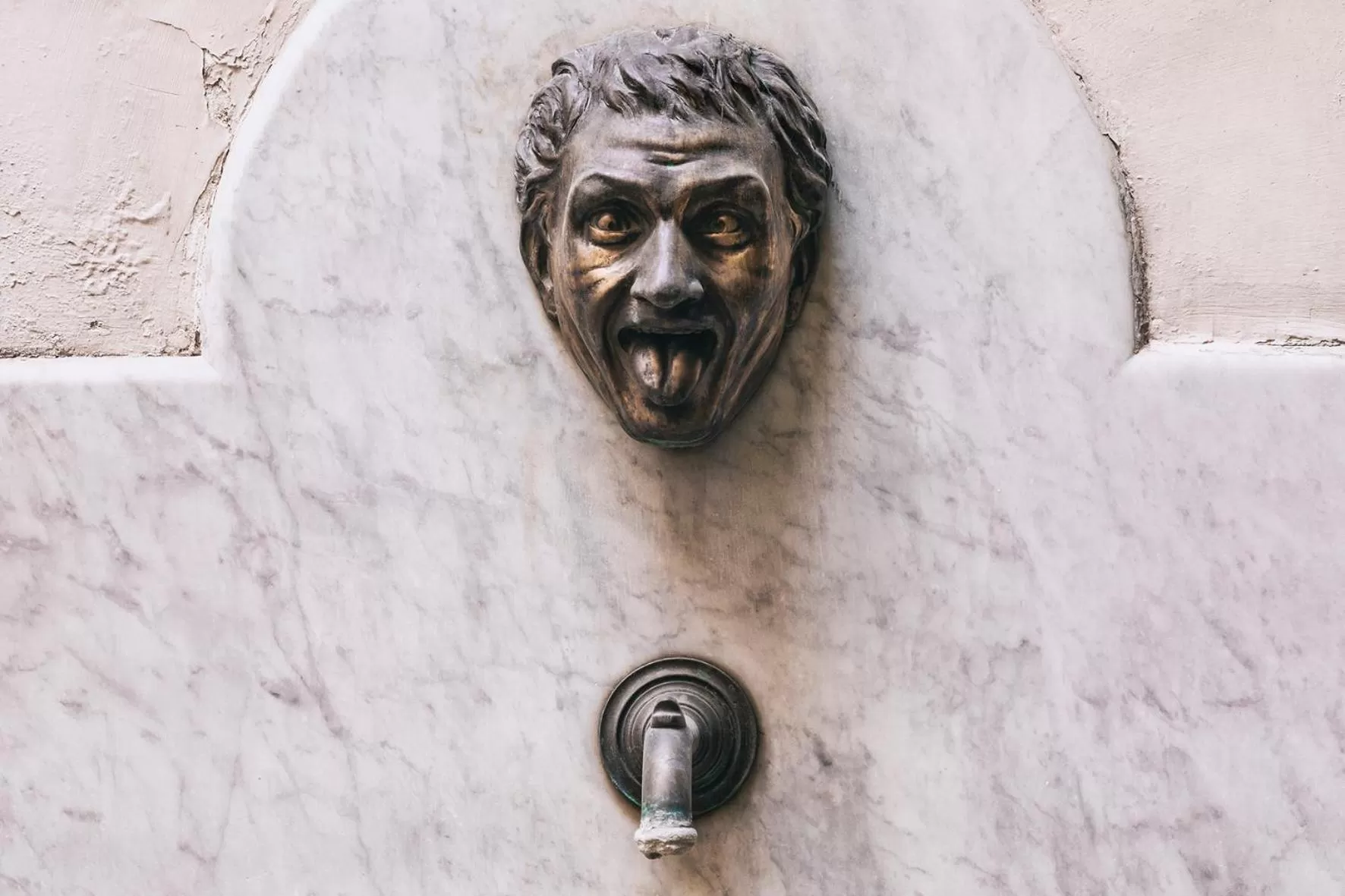 Inner courtyard view in Up25