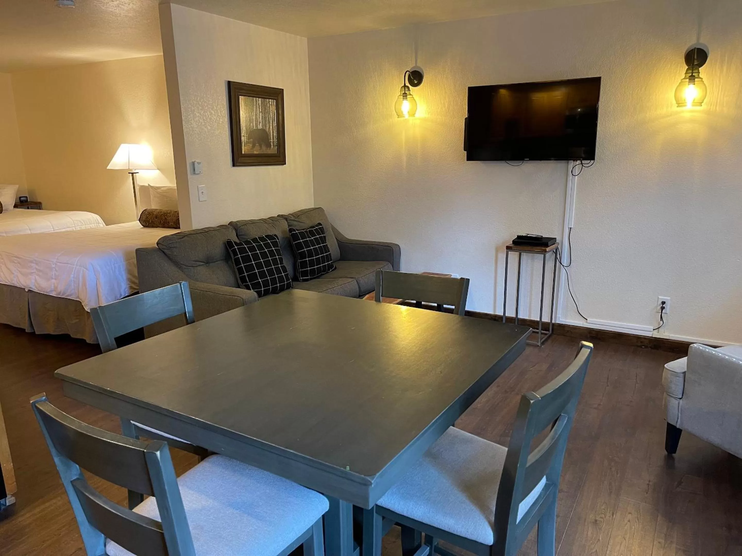 TV and multimedia, Bed in Appenzell Inn