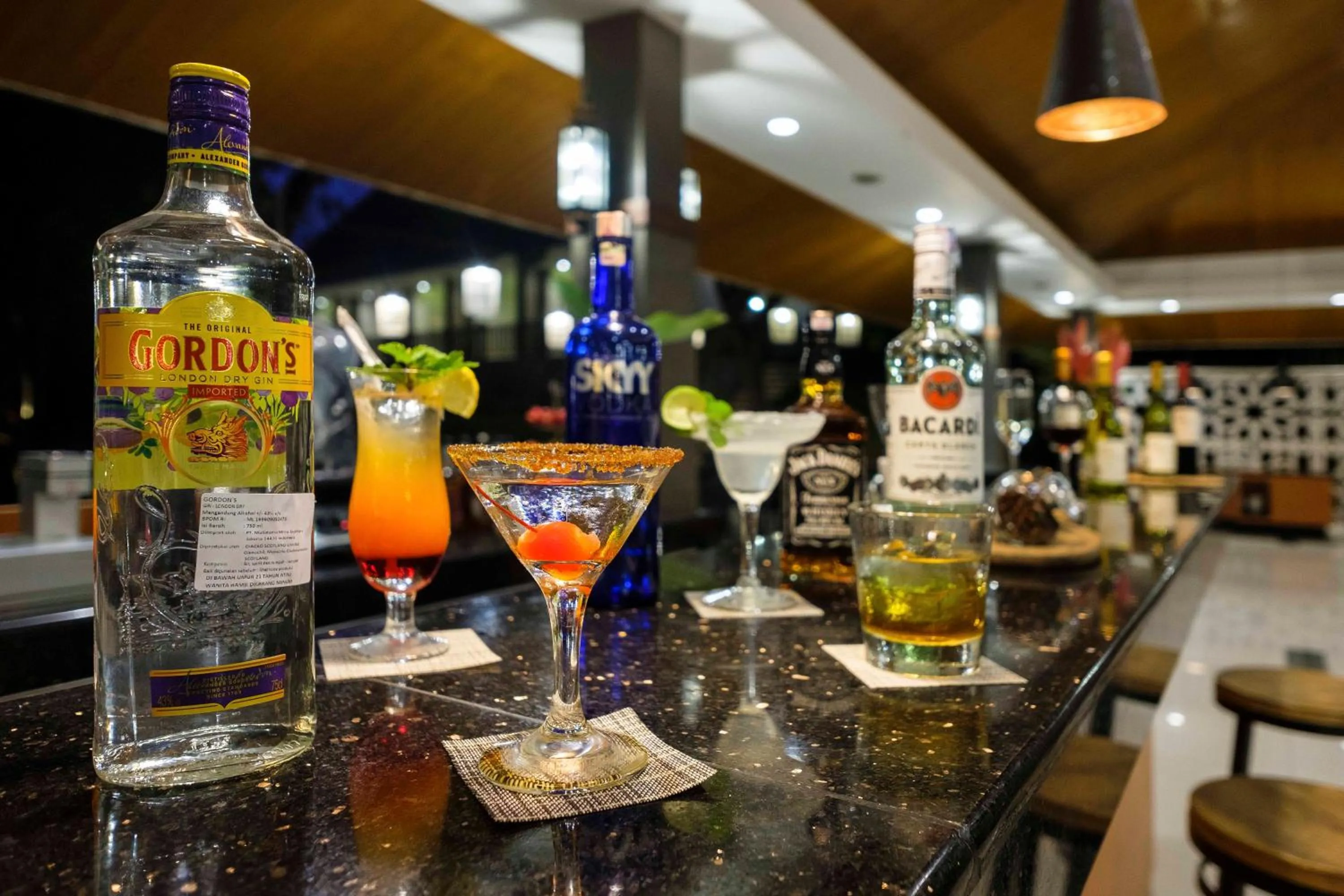 Food and drinks in Puri Asri Hotel & Resort