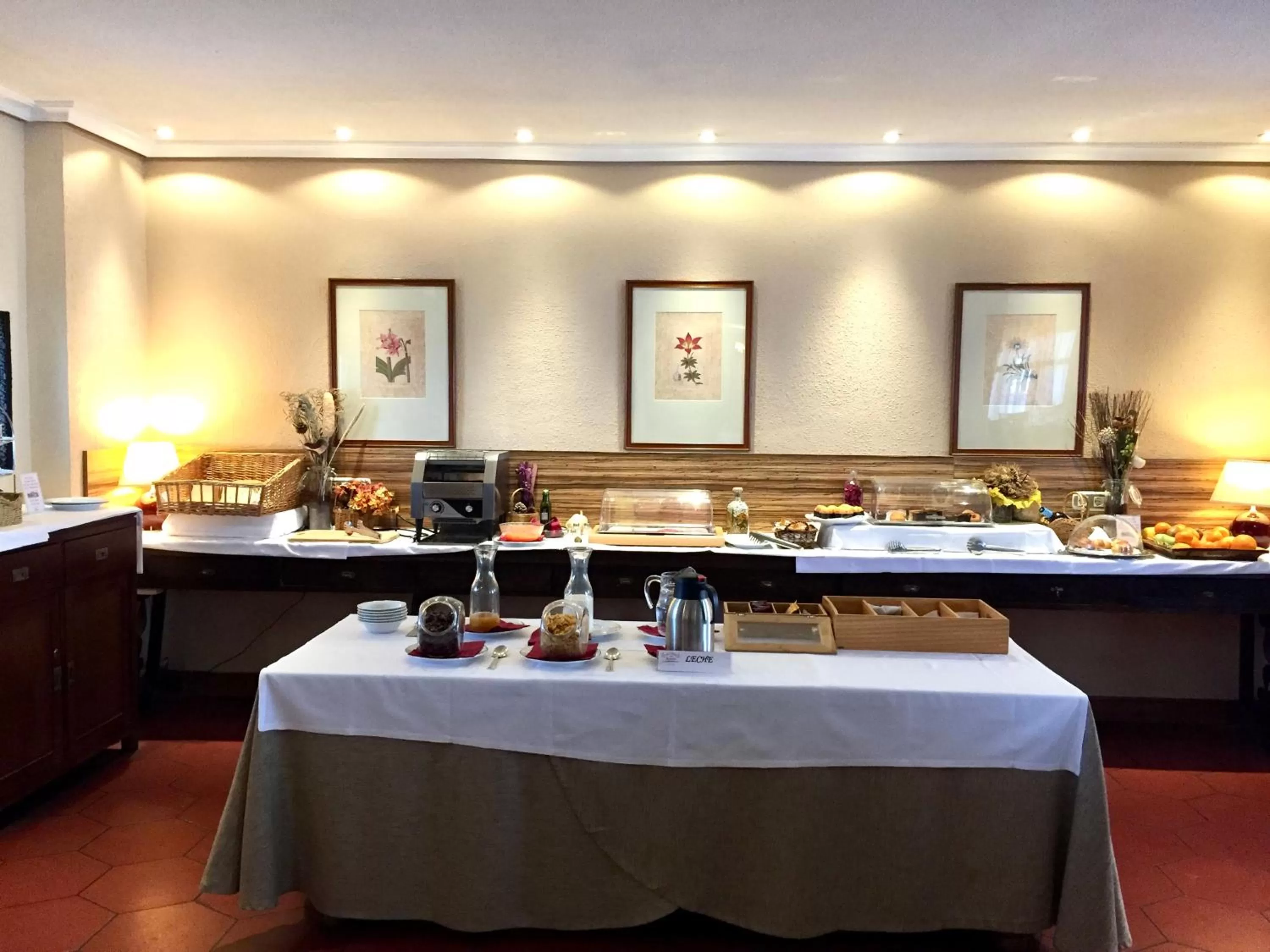 Restaurant/Places to Eat in Hotel Rural Spa & Wellness Hacienda Los Robles