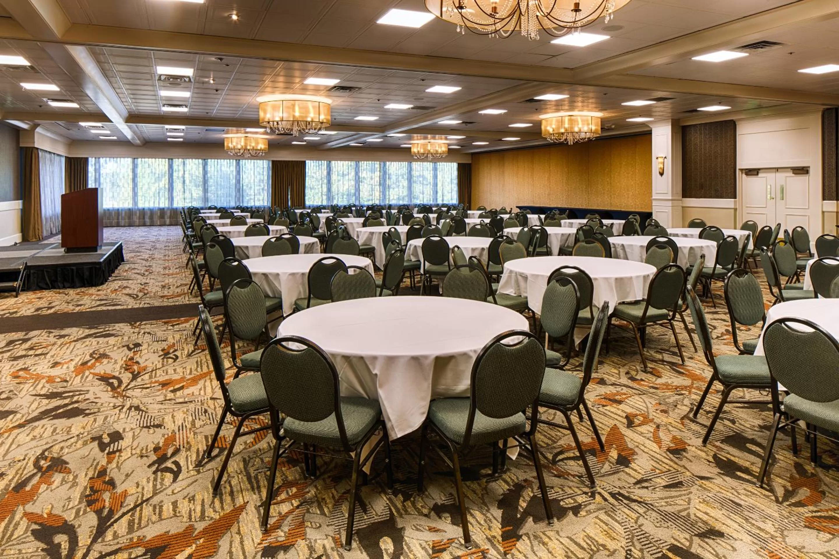 Business facilities in Centennial Hotel Spokane
