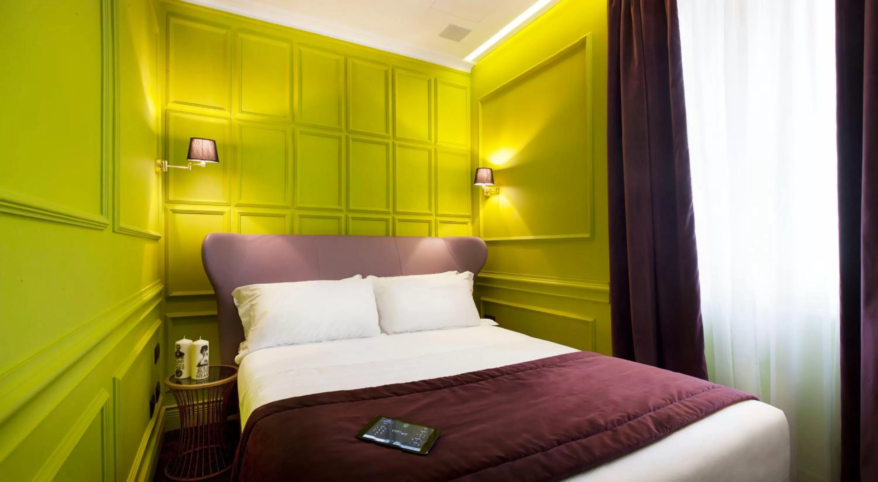 Bed in Hotel The Corner Roma