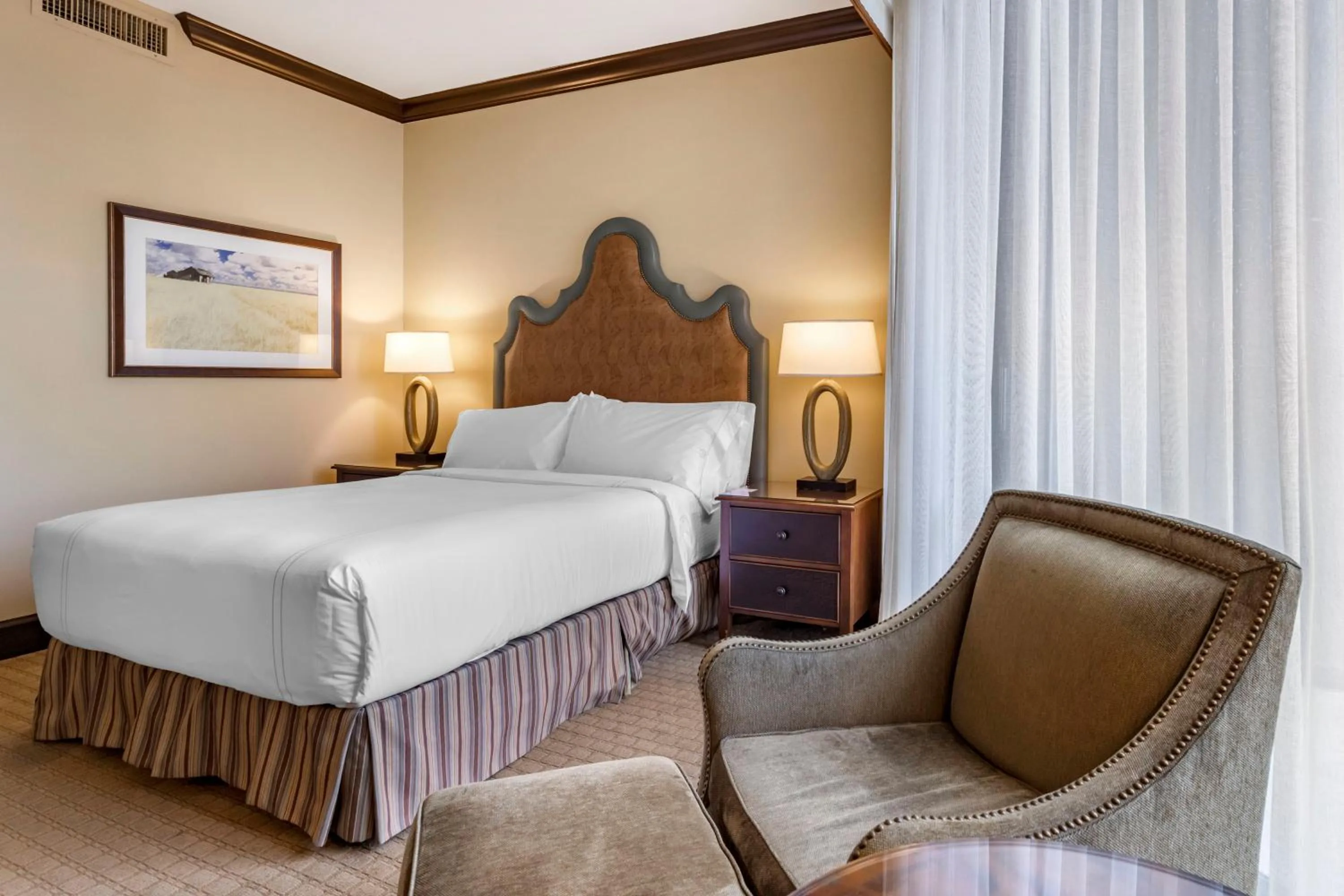 Photo of the whole room, Bed in Omni Austin Hotel Downtown