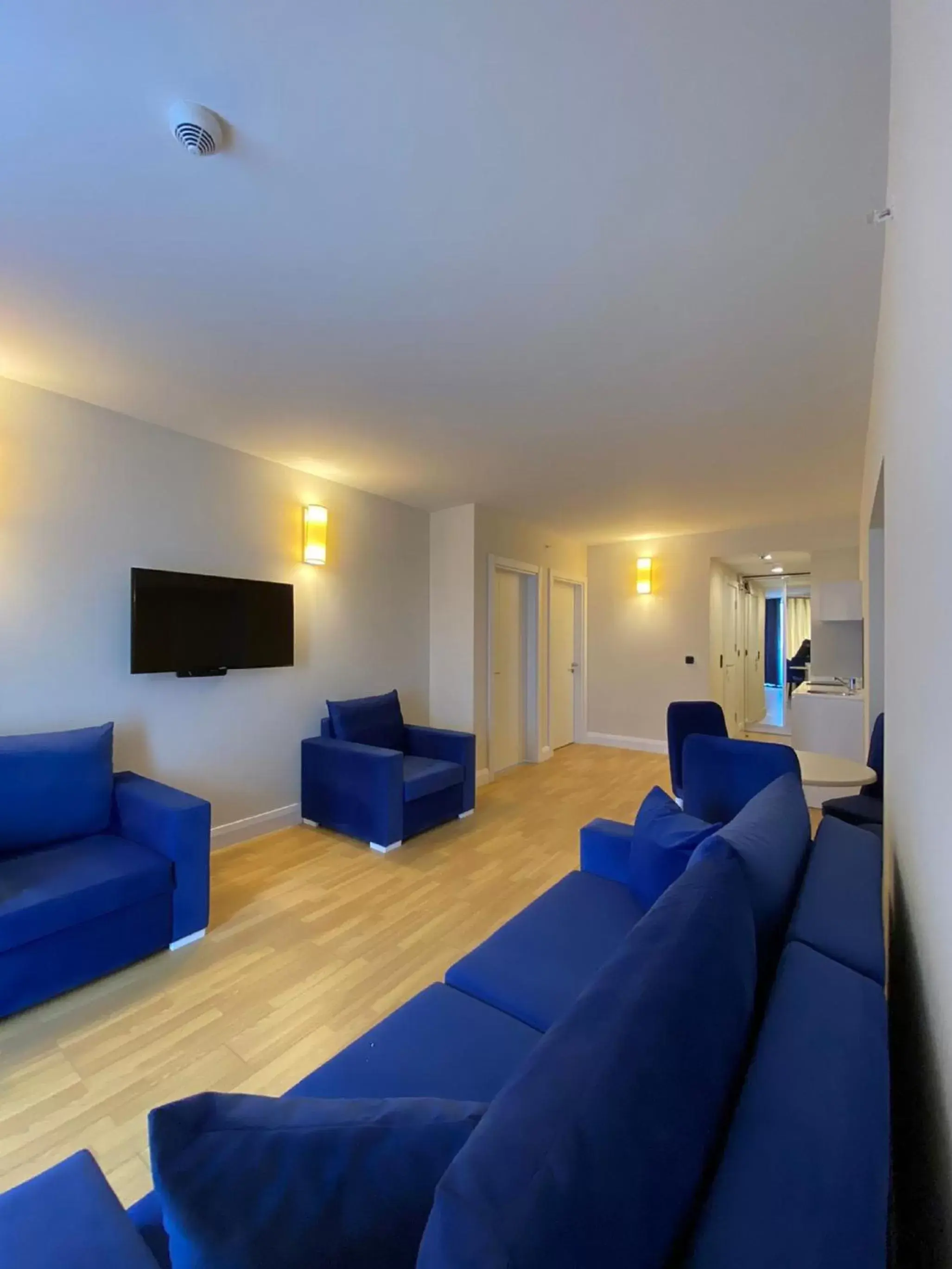 Two-Bedroom Apartment in VIP * Class Hotel Orbi City * Two-Bedroom Apartment in VIP * Class Hotel Orbi City *