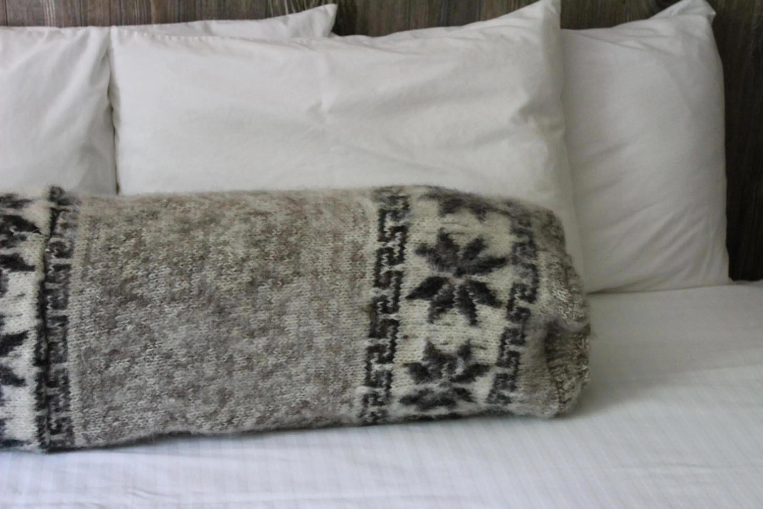 Bed in Mountain Inn at Lutsen