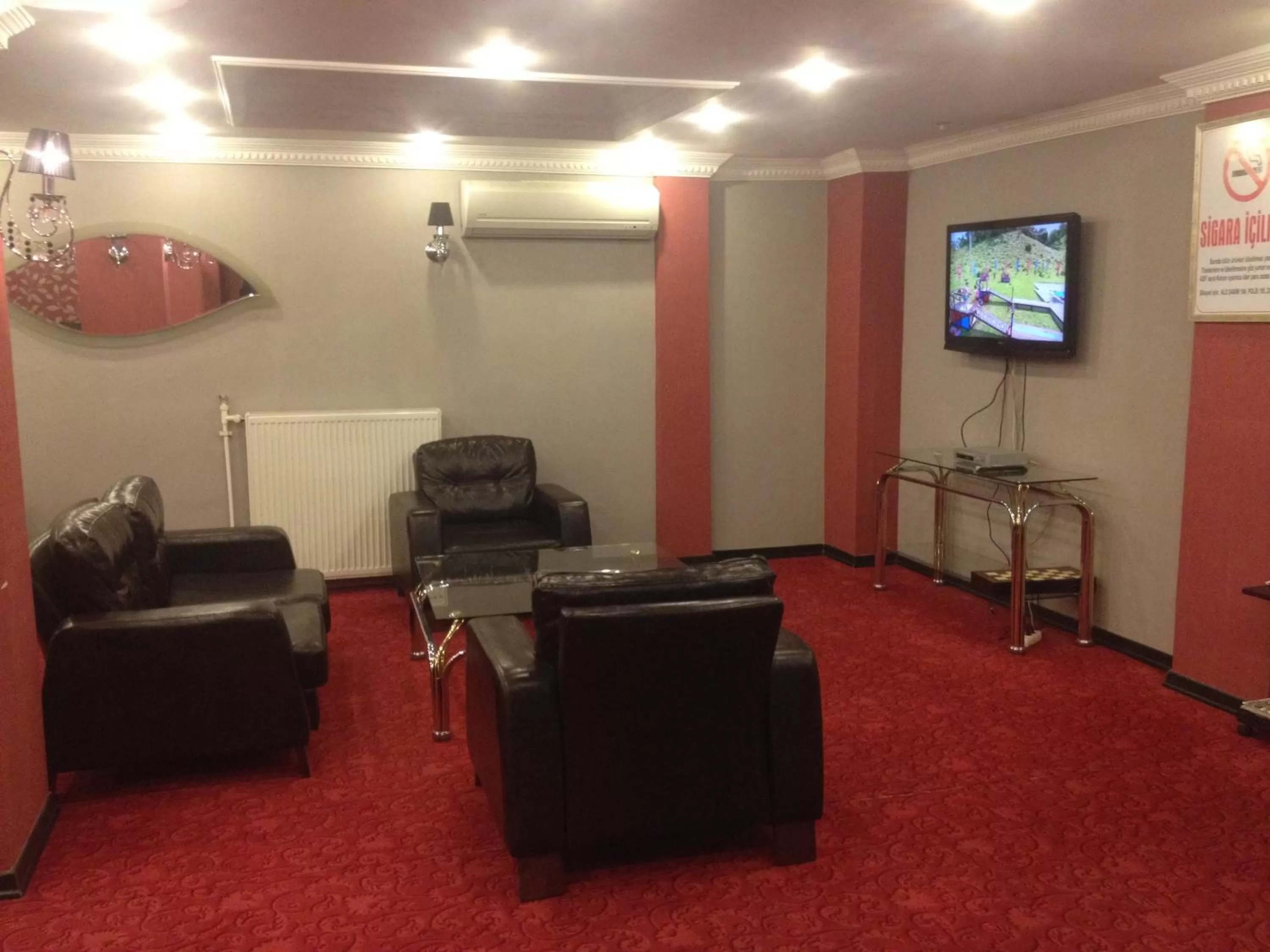 Lobby or reception in Minabir Otel