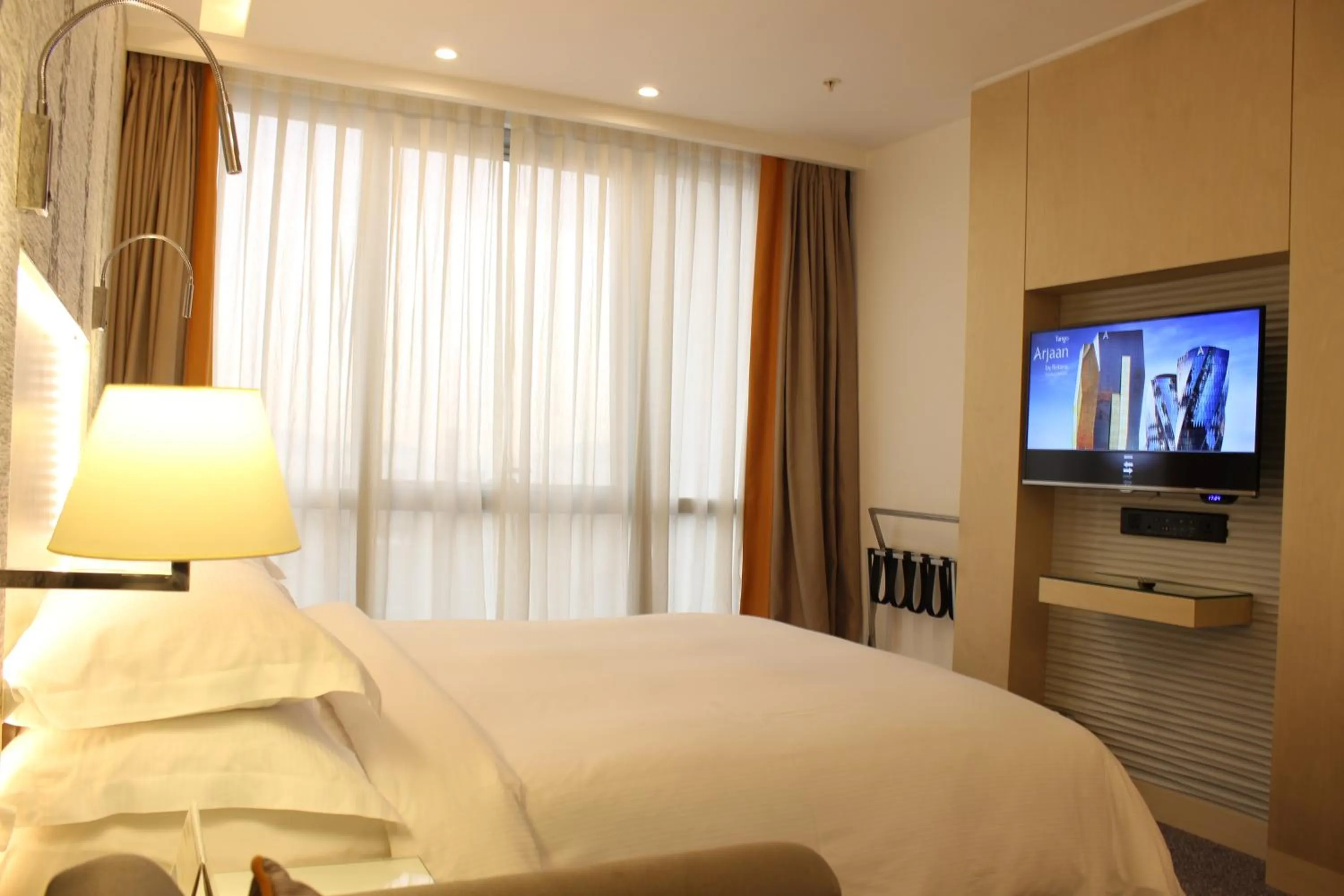 Bedroom, Bed in Tango Arjaan by Rotana Istanbul Asia