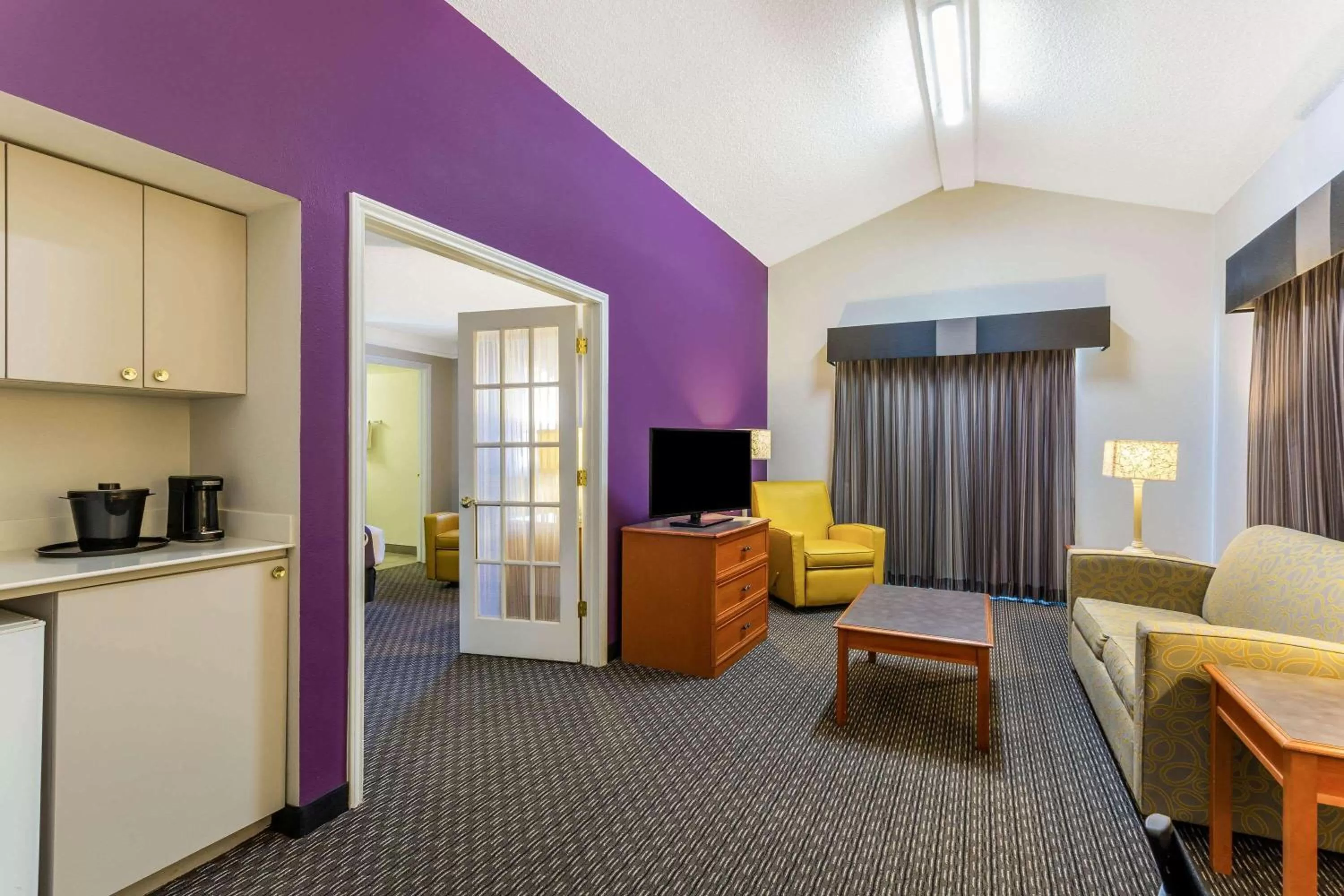 Photo of the whole room in La Quinta Inn by Wyndham Odessa