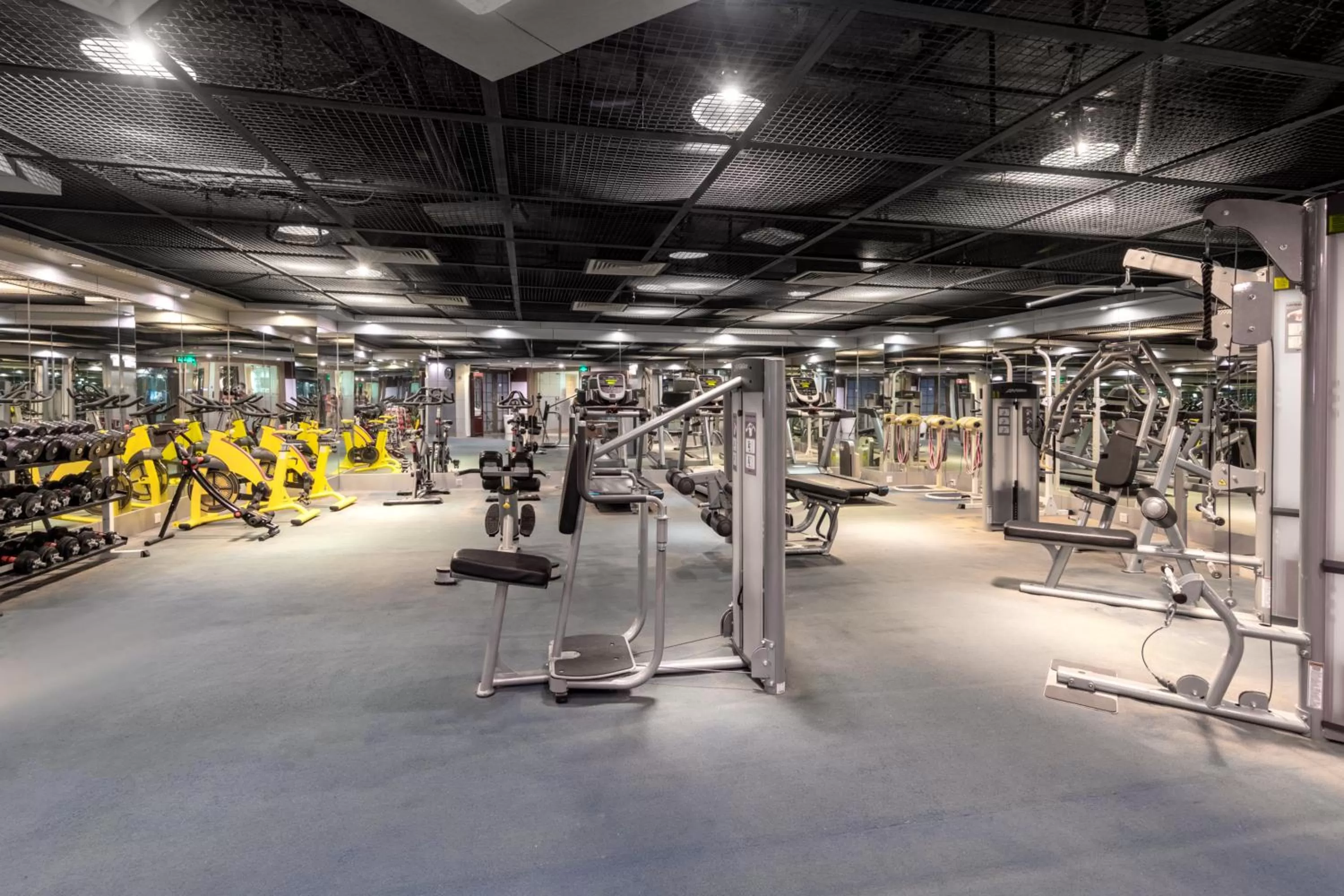 Fitness centre/facilities in Guangdong Hotel (Zhuhai)