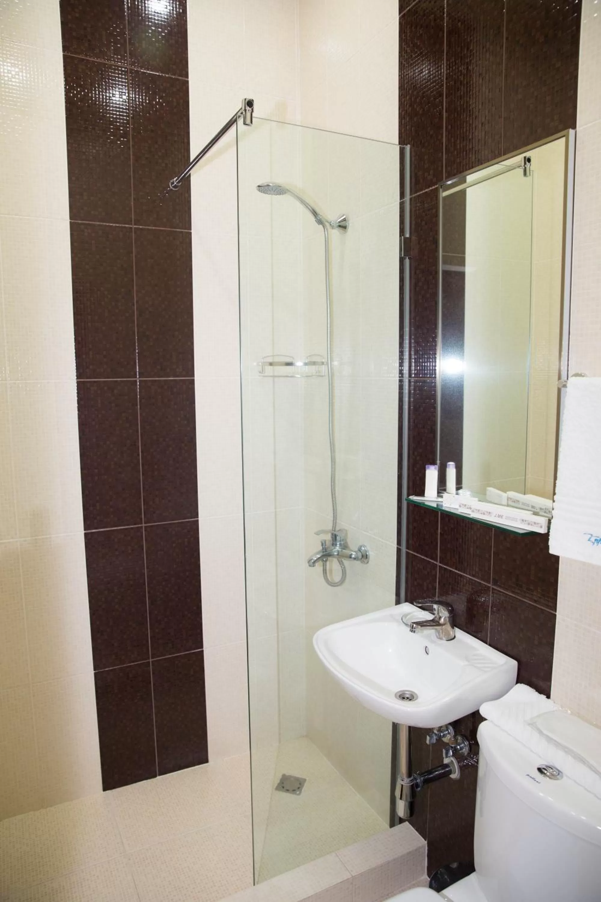 Bathroom in Eridana Hotel