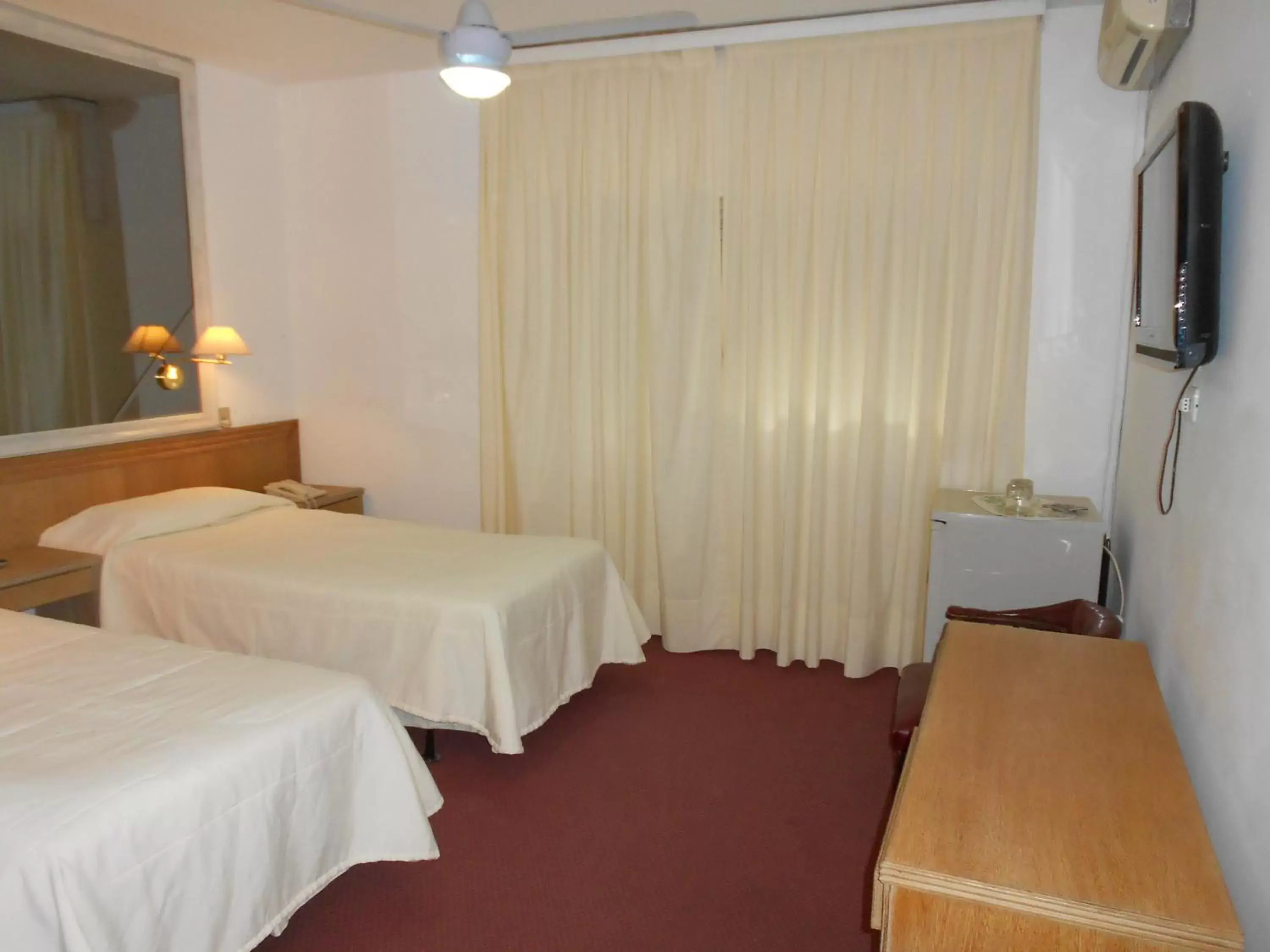 Superior Twin Room in Tanger Hotel Superior Twin Room in Tanger Hotel