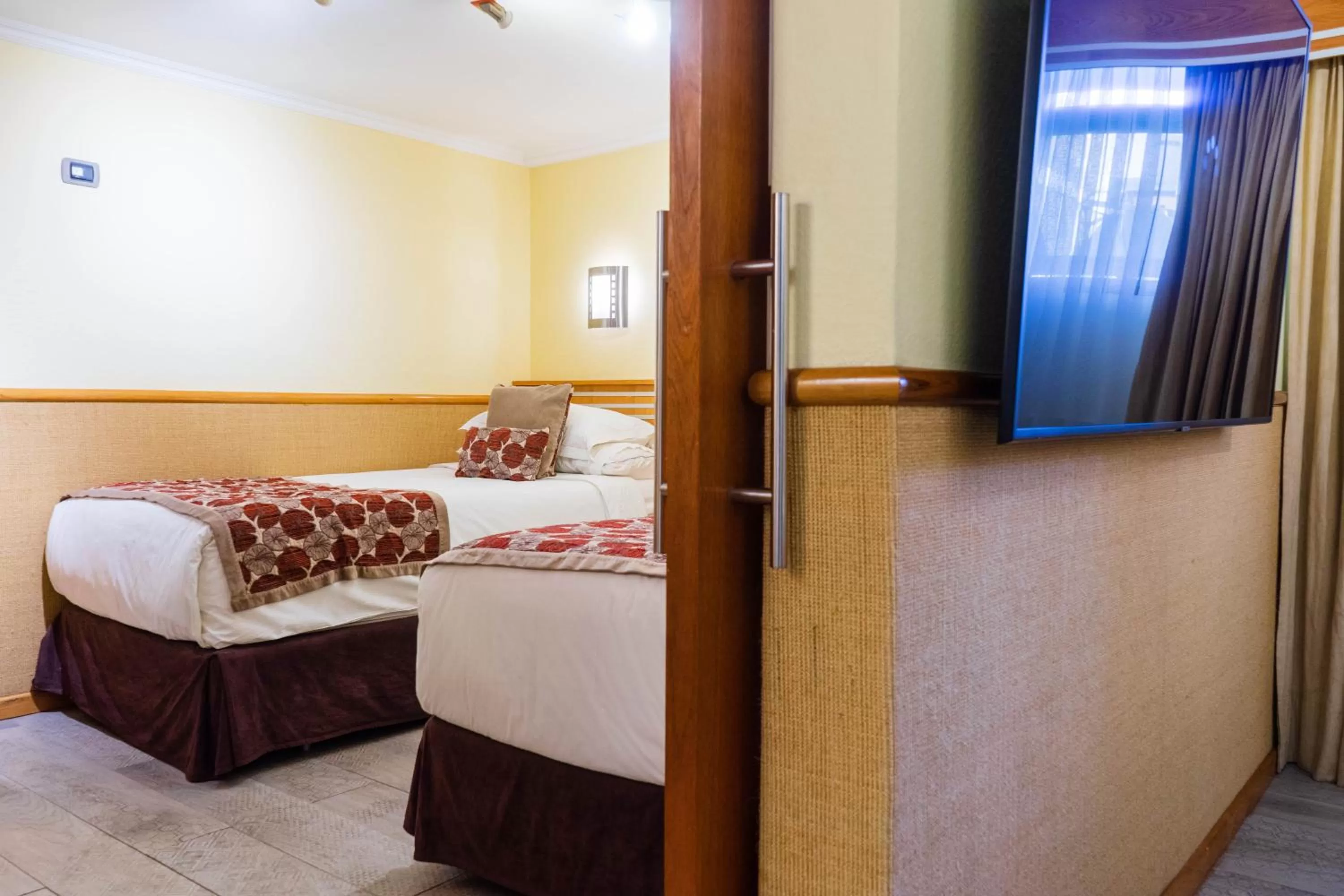 Bed in Hotel Restaurante Ankara