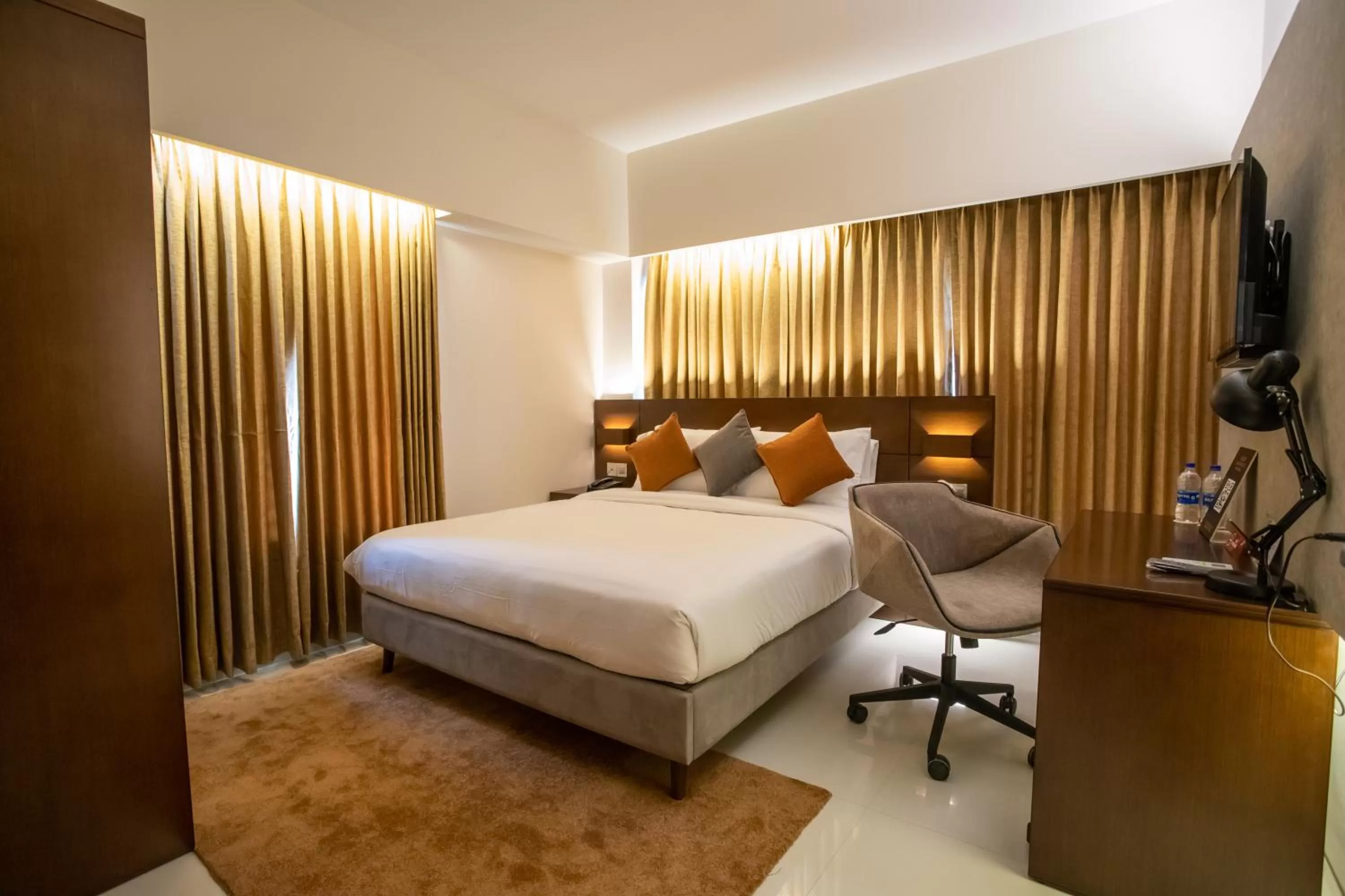 Bed in Jatra Flagship Khulna City Centre