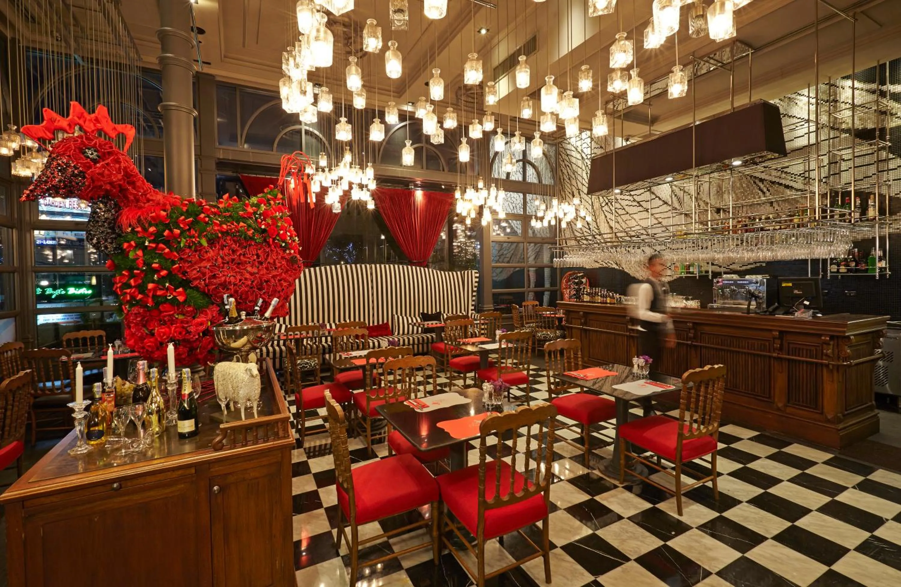 Restaurant/places to eat in Woodlands Suites Serviced Residences