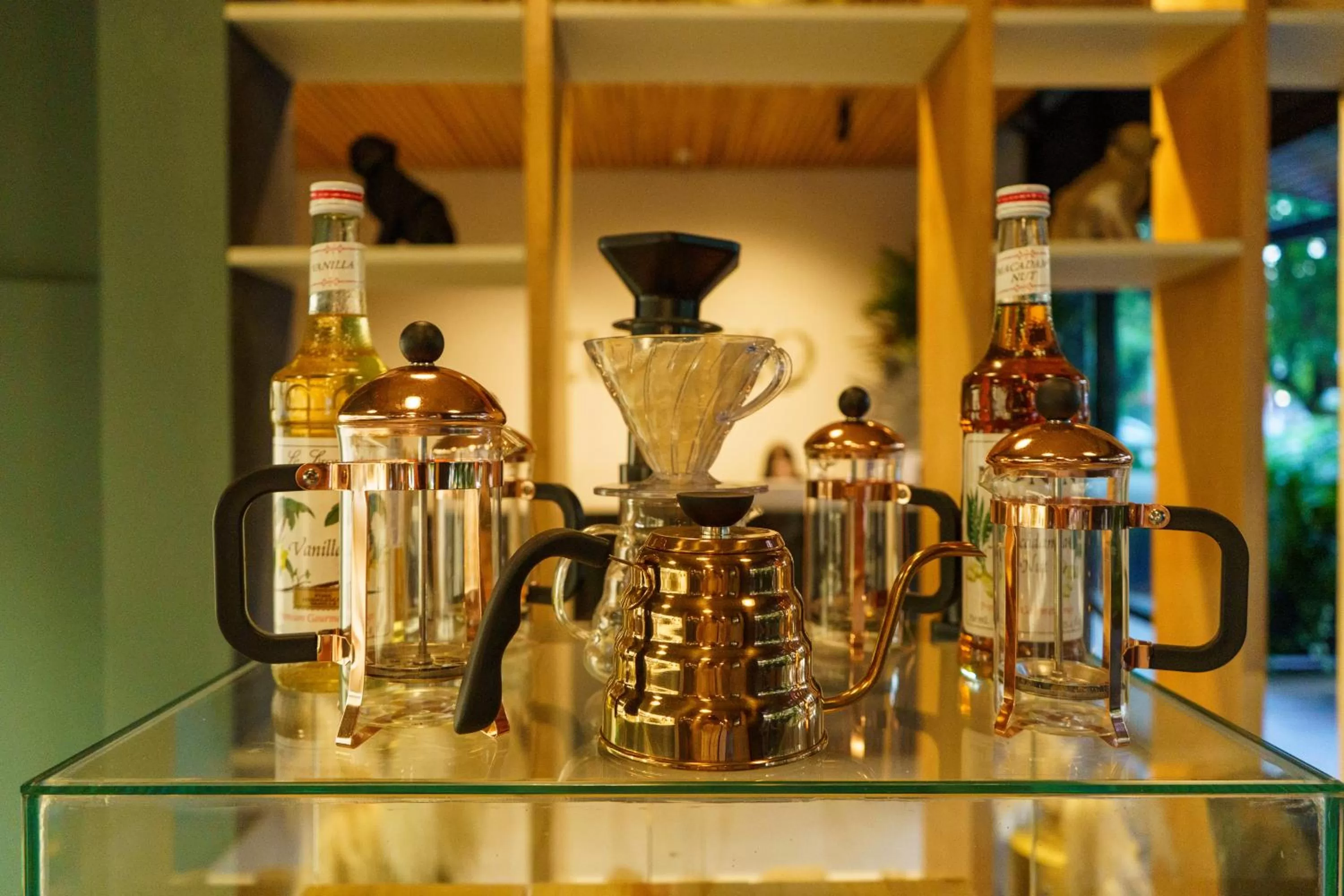 Restaurant/places to eat in Eutopiq Hotel