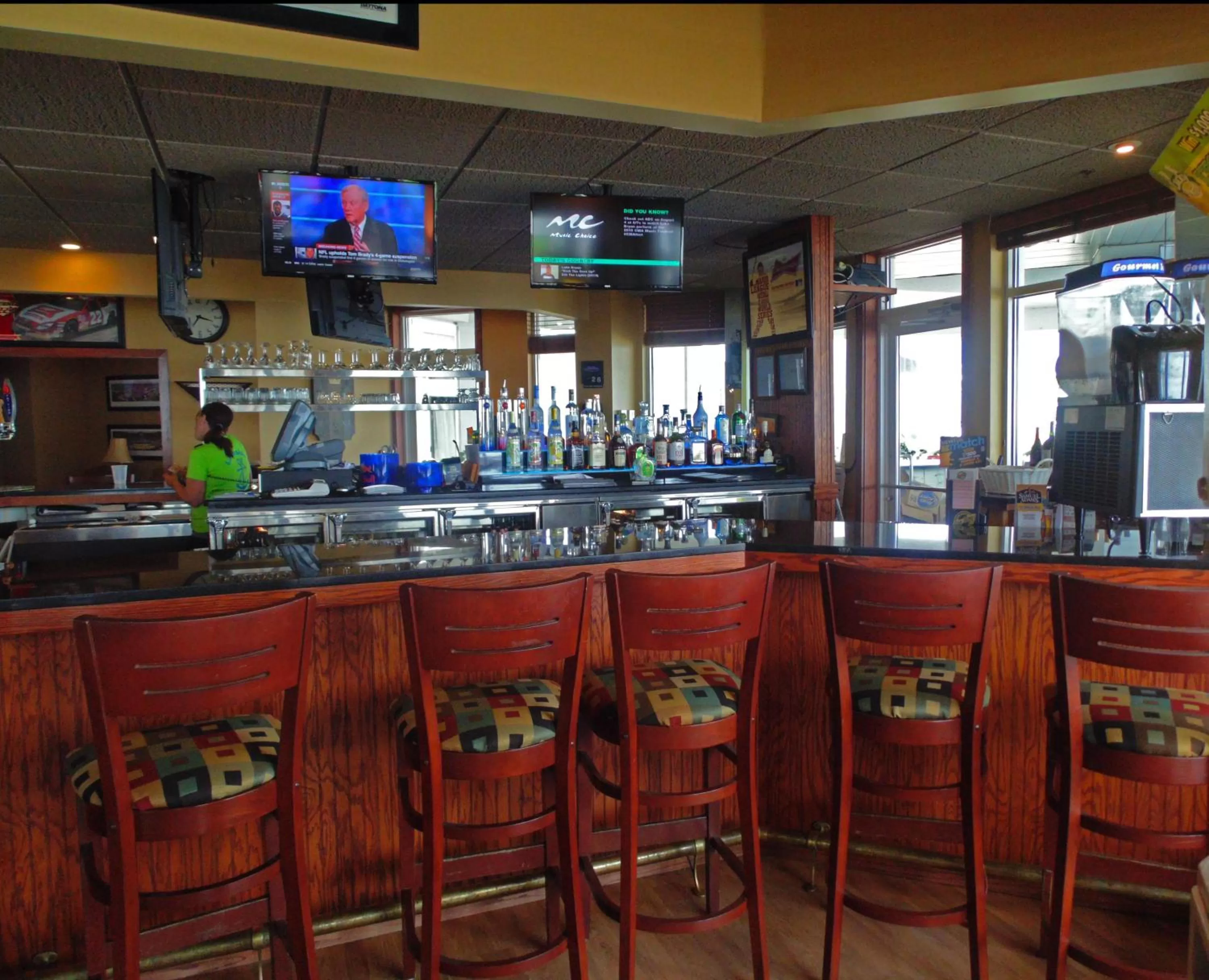 Food and drinks in Lakeside Resort & Conference Center