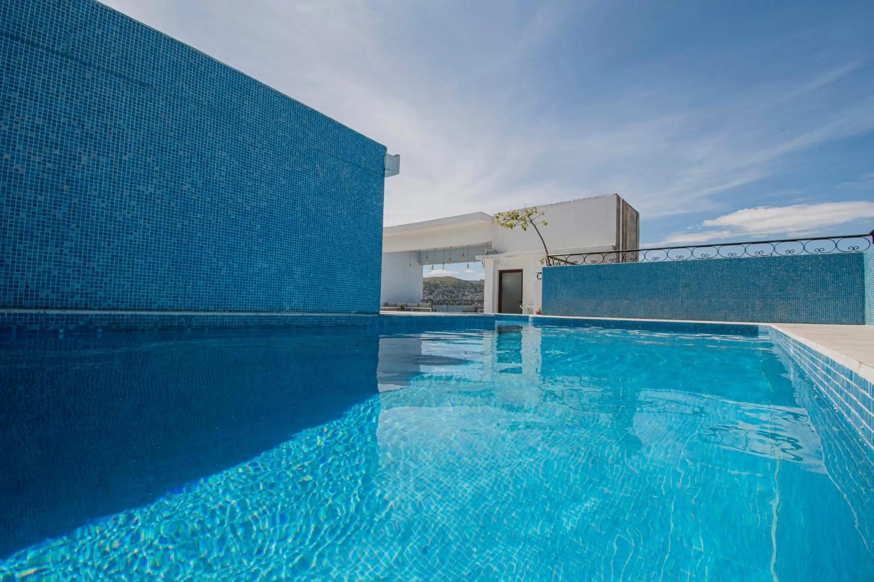 Swimming pool in Suites de La Parra