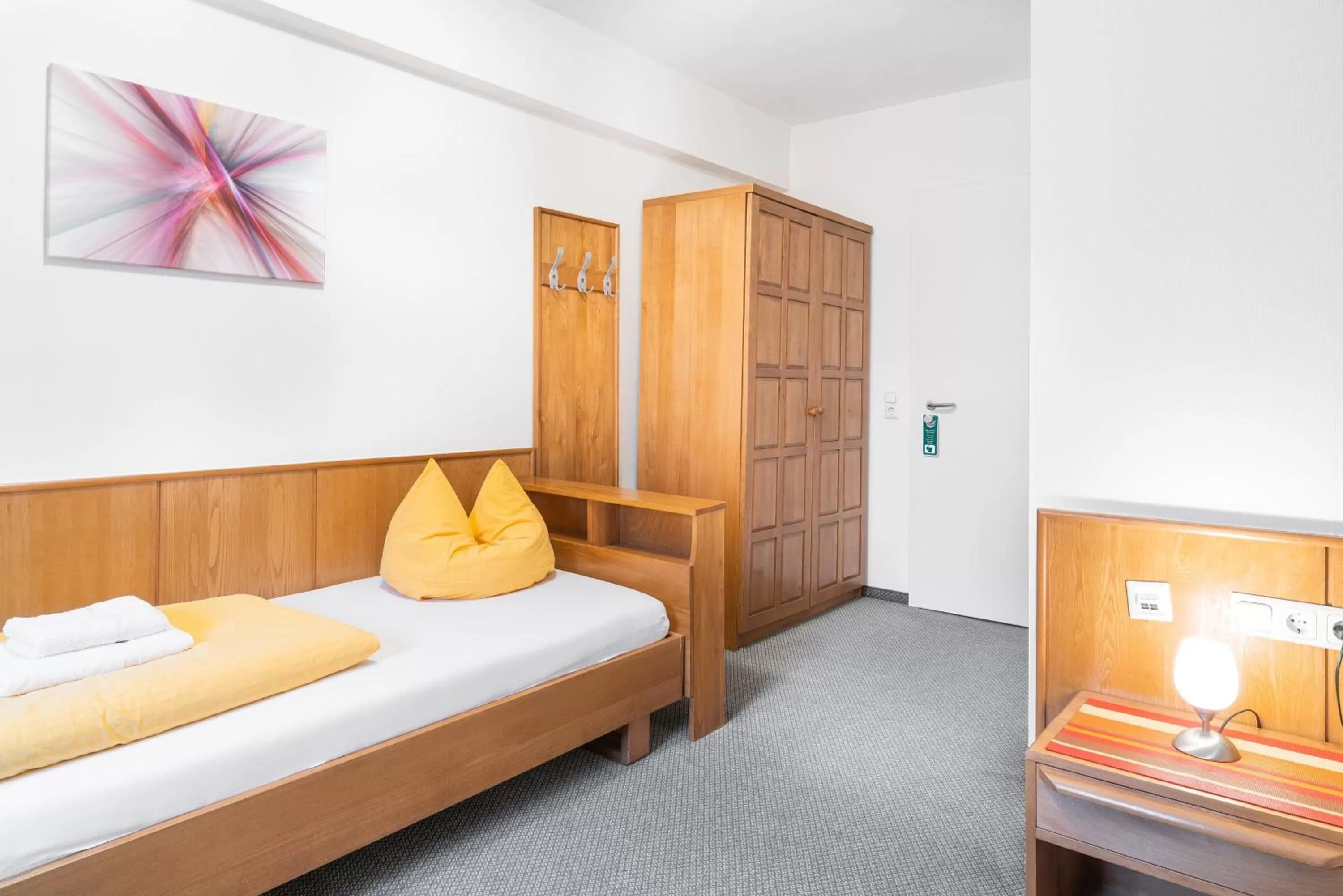 Photo of the whole room, Bed in Brauhaus Gummersbach GmbH