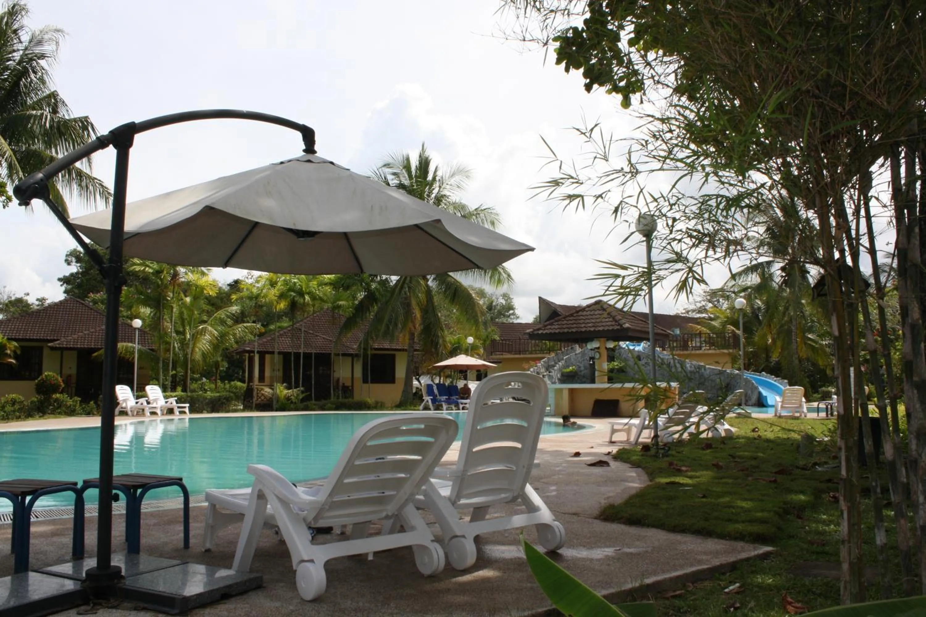 Swimming pool in Beringgis Beach Resort & Spa