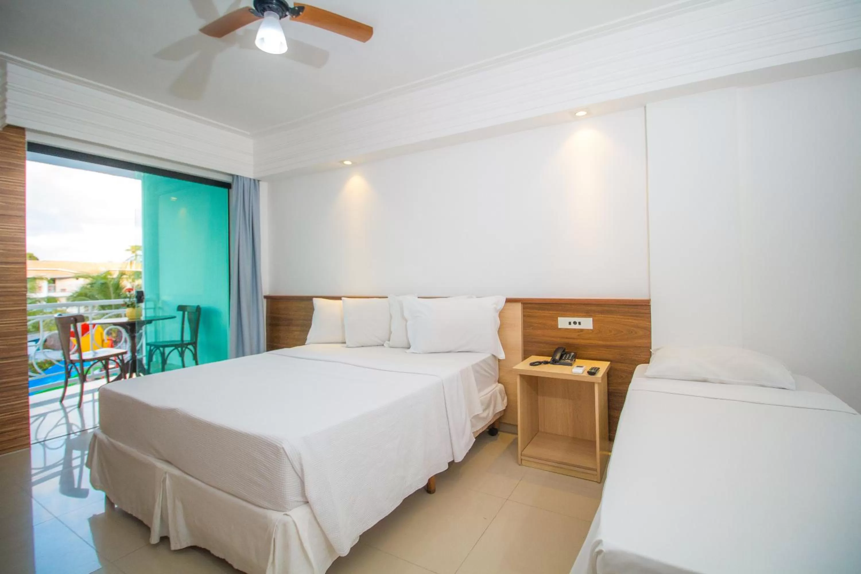 Bedroom, Bed in Portal Beach - Rede Soberano