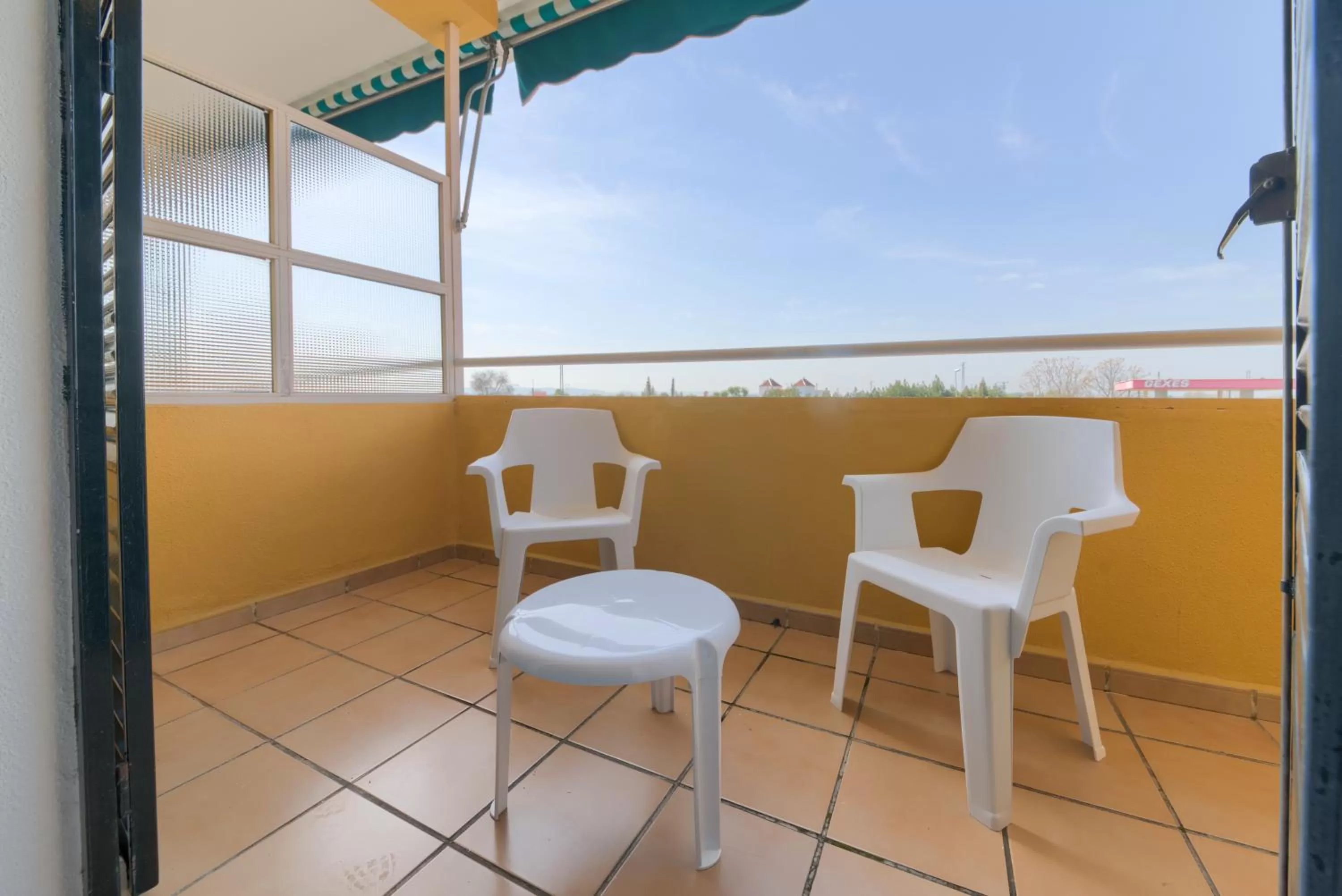 Photo of the whole room in Hotel Torre De Los Guzmanes