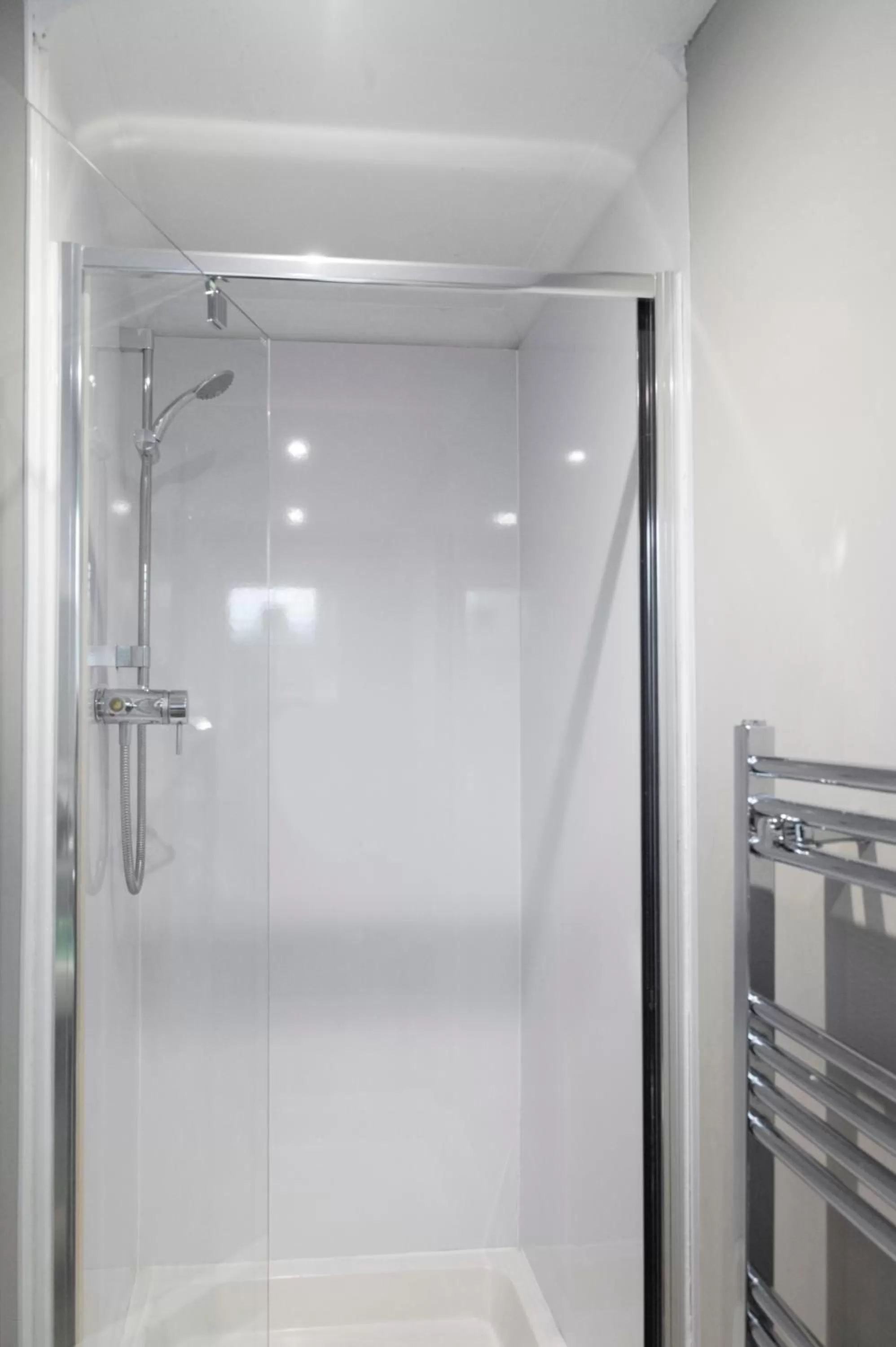 Shower in The Allan Park