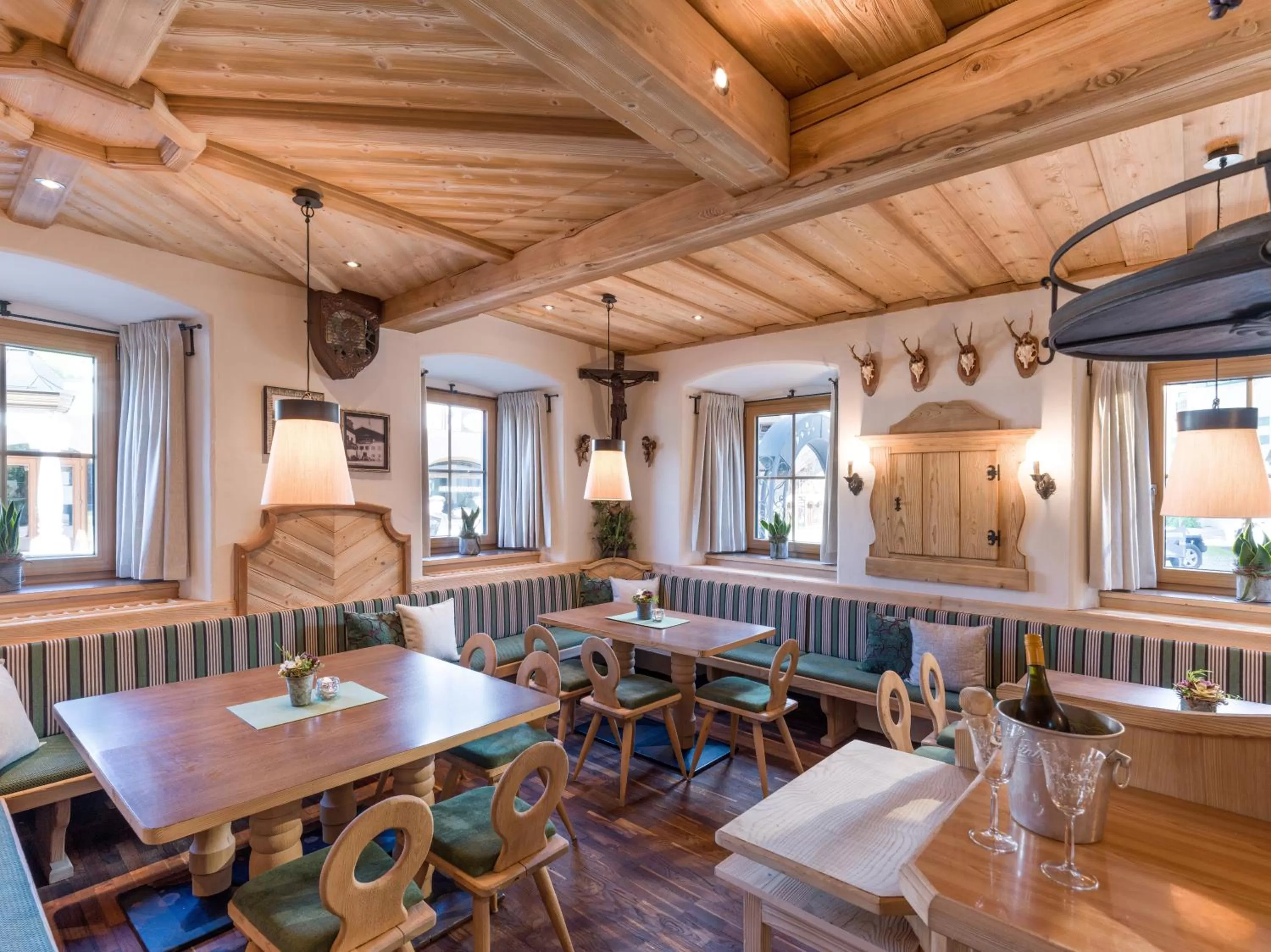 Restaurant/places to eat in Alpen Glück Hotel Unterm Rain garni