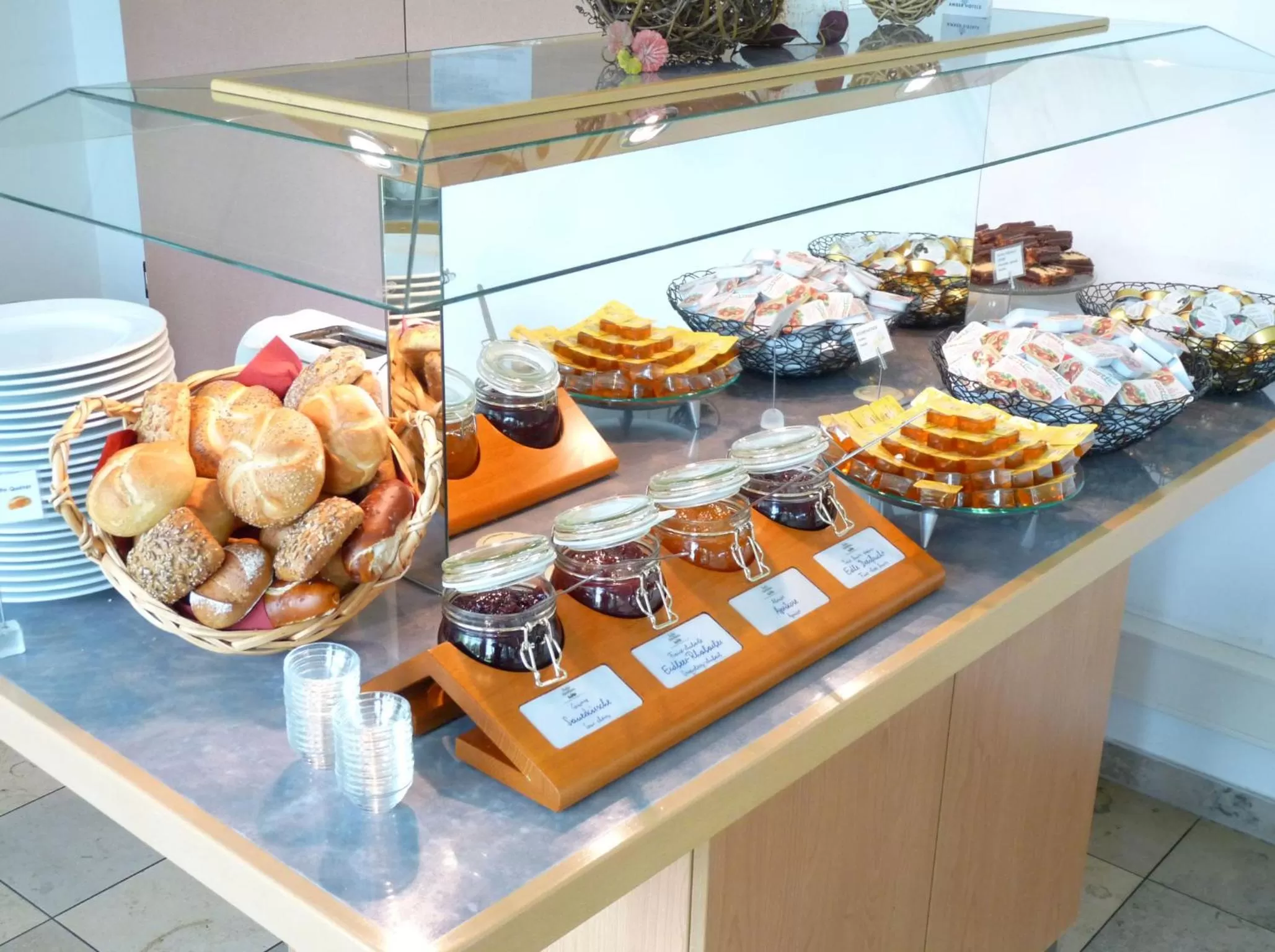 Food in AMBER ECONTEL