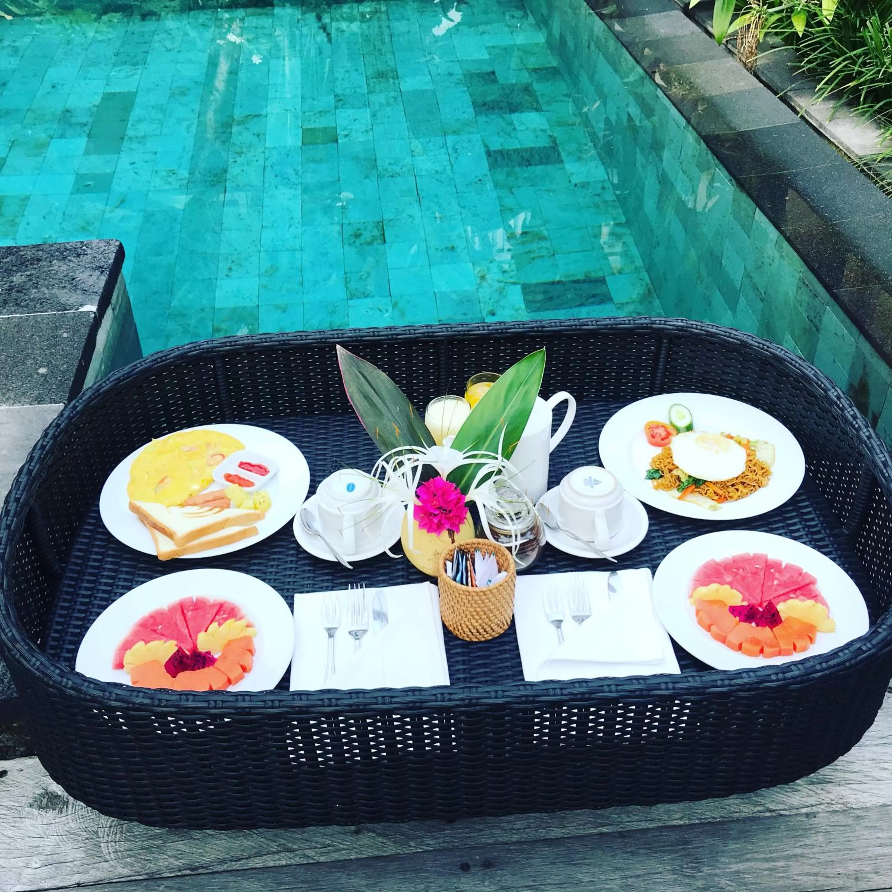 Food in Kailash Suites by GenuineHost