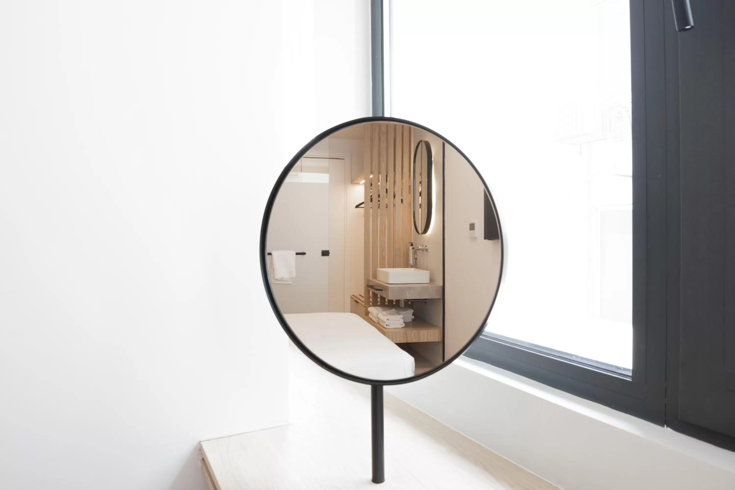 Shower in Hilton Garden Inn Athens Syggrou Avenue