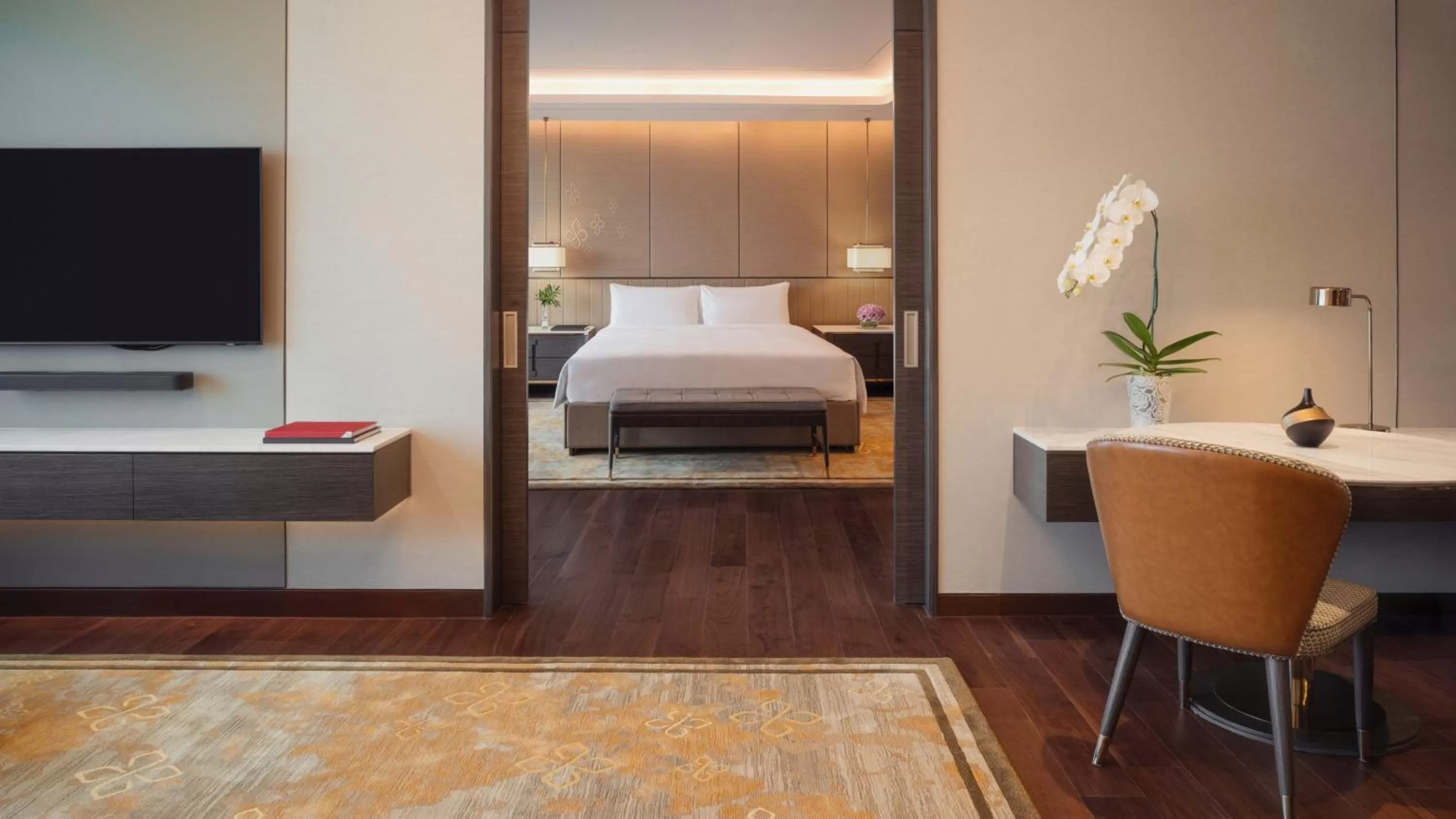 Photo of the whole room, Bed in InterContinental Bangkok by IHG