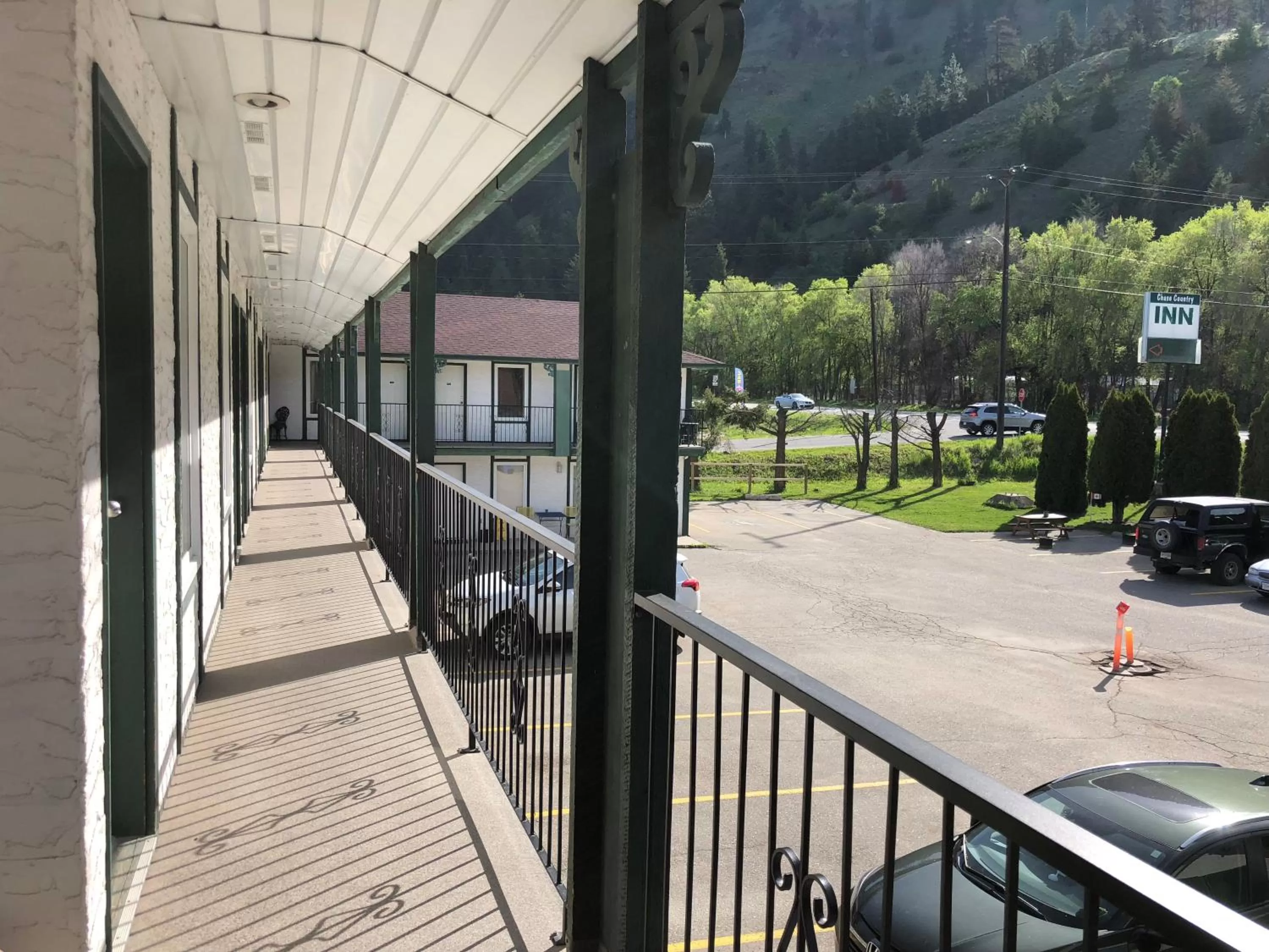 Balcony/Terrace in Chase Country Inn