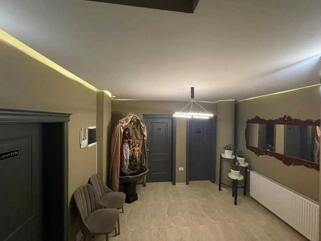 Seating Area in GRAND JNK Boutique Hotel