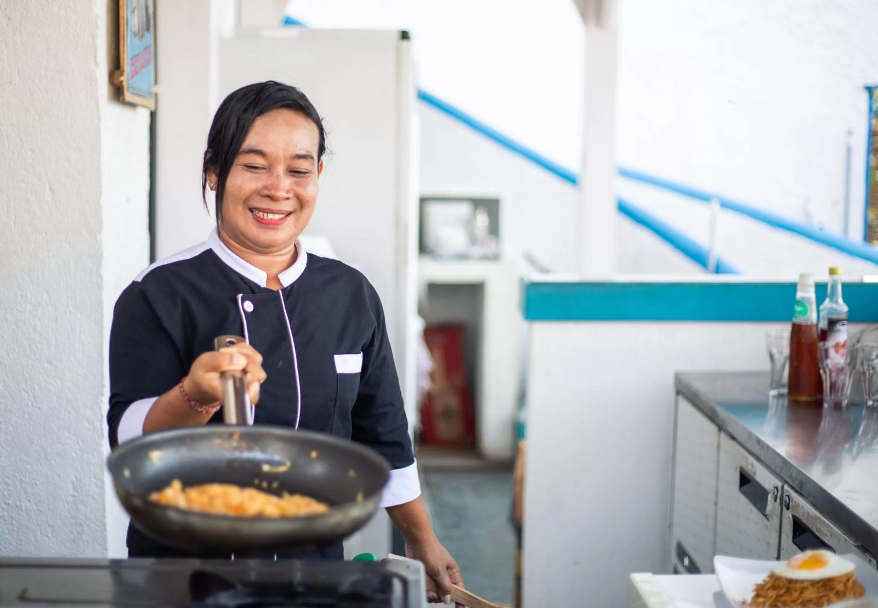 Restaurant/places to eat in Santorini Beach Resort