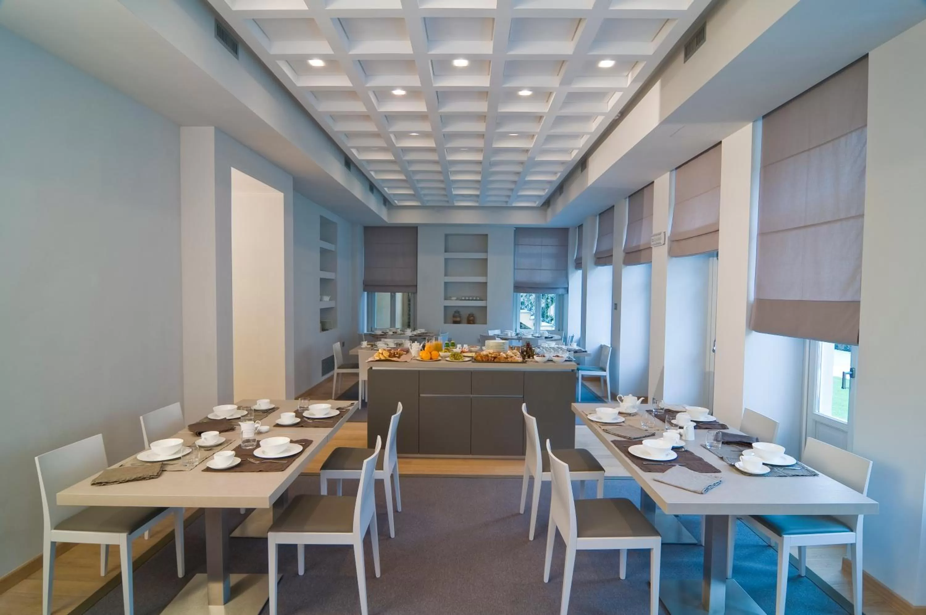 Restaurant/places to eat in Hotel Di Varese