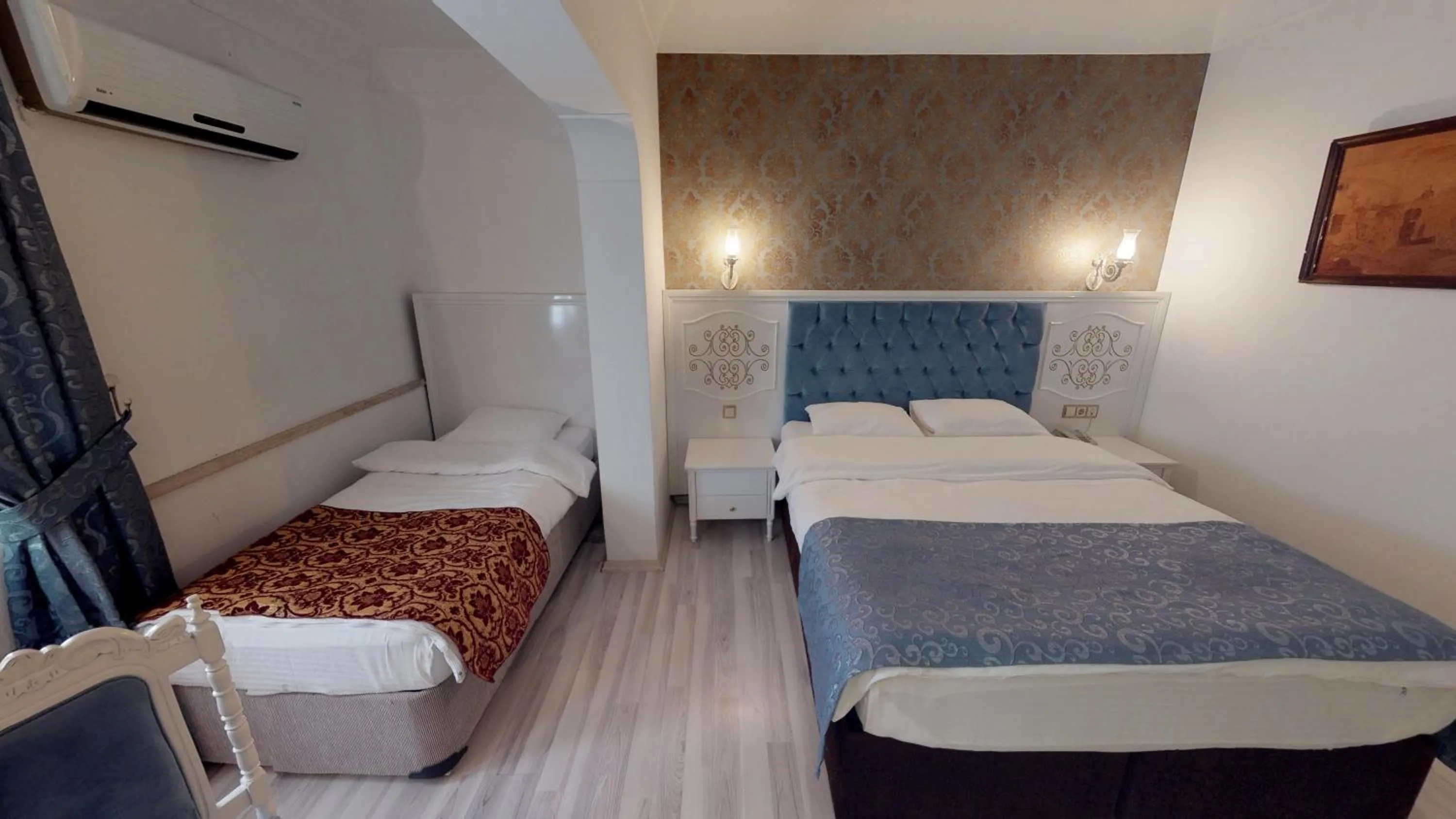 Bedroom, Bed in Urcu Hotel