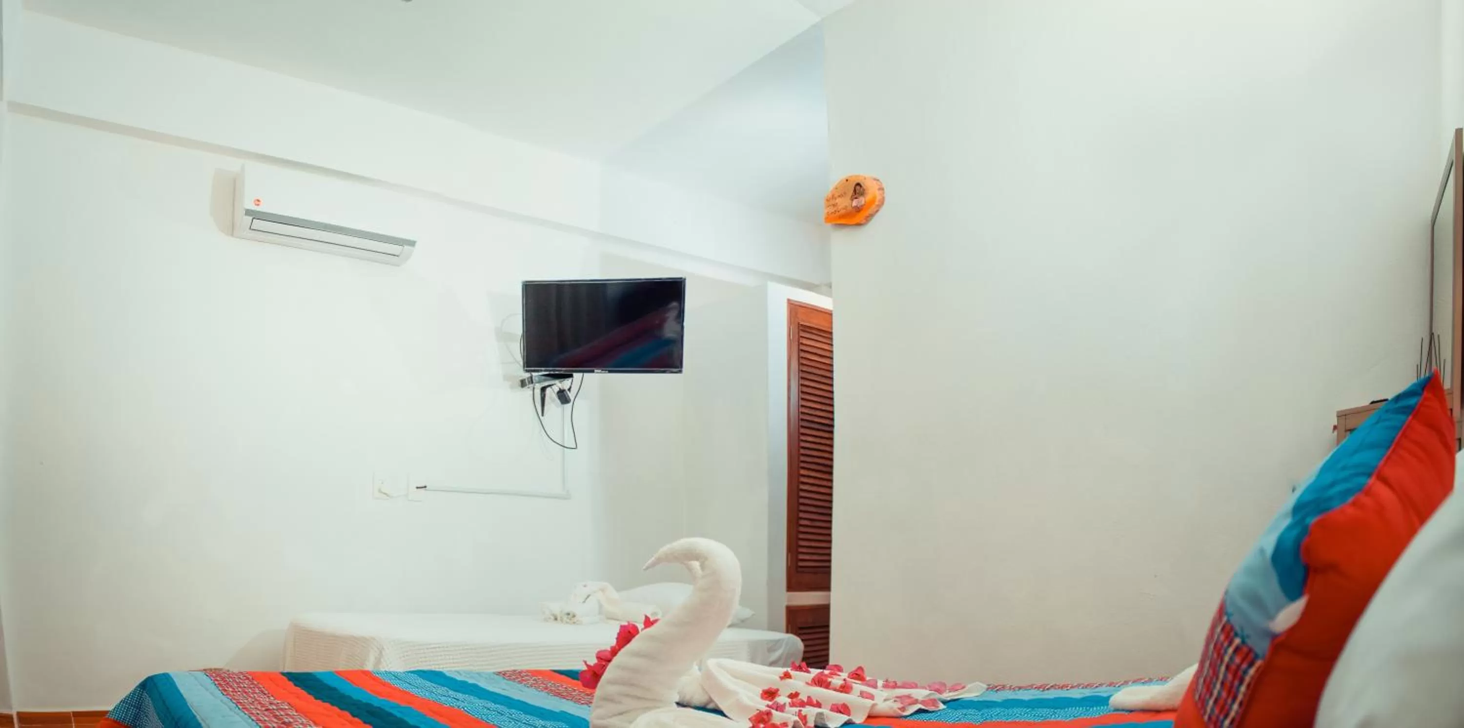 TV and multimedia in Itza La Veleta Tulum